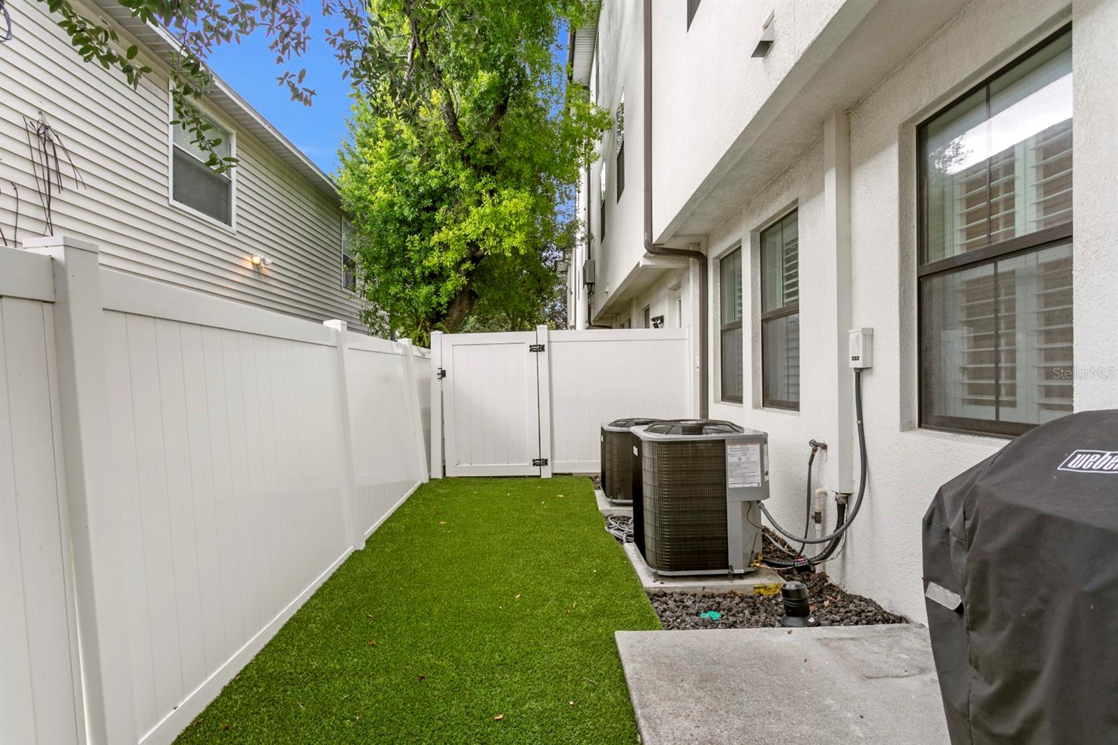 3215 W DE LEON ST #6, TAMPA, FL, 33609
