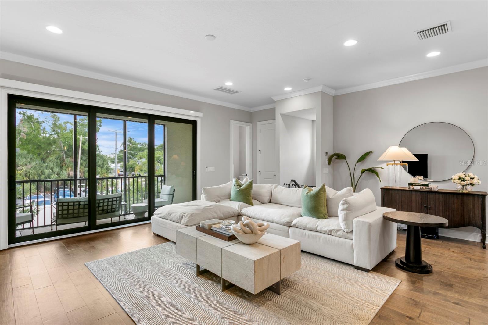 3215 W DE LEON ST #6, TAMPA, FL, 33609