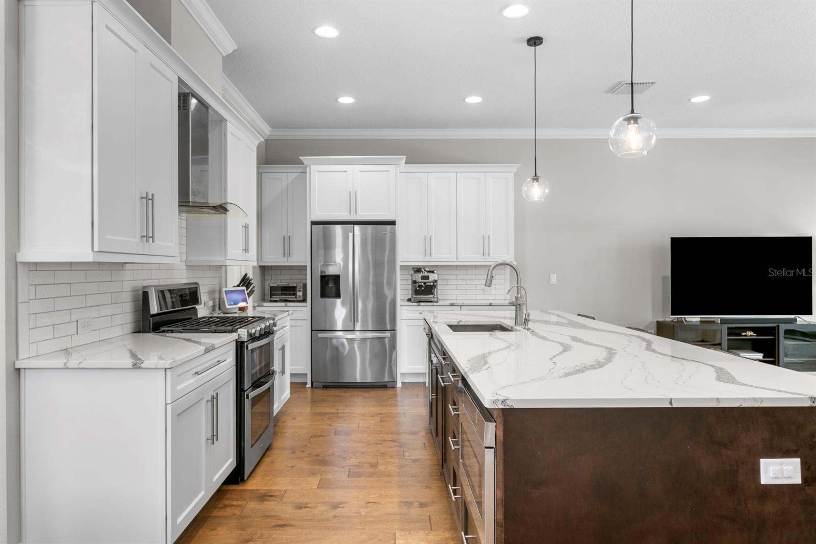 3215 W DE LEON ST #6, TAMPA, FL, 33609