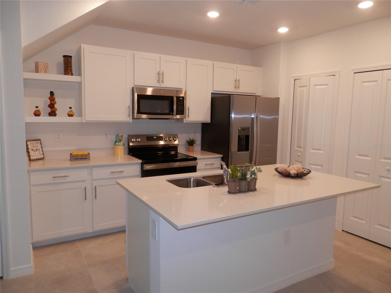 14428 LILAC SKY TER, LAKEWOOD RANCH, FL, 34211