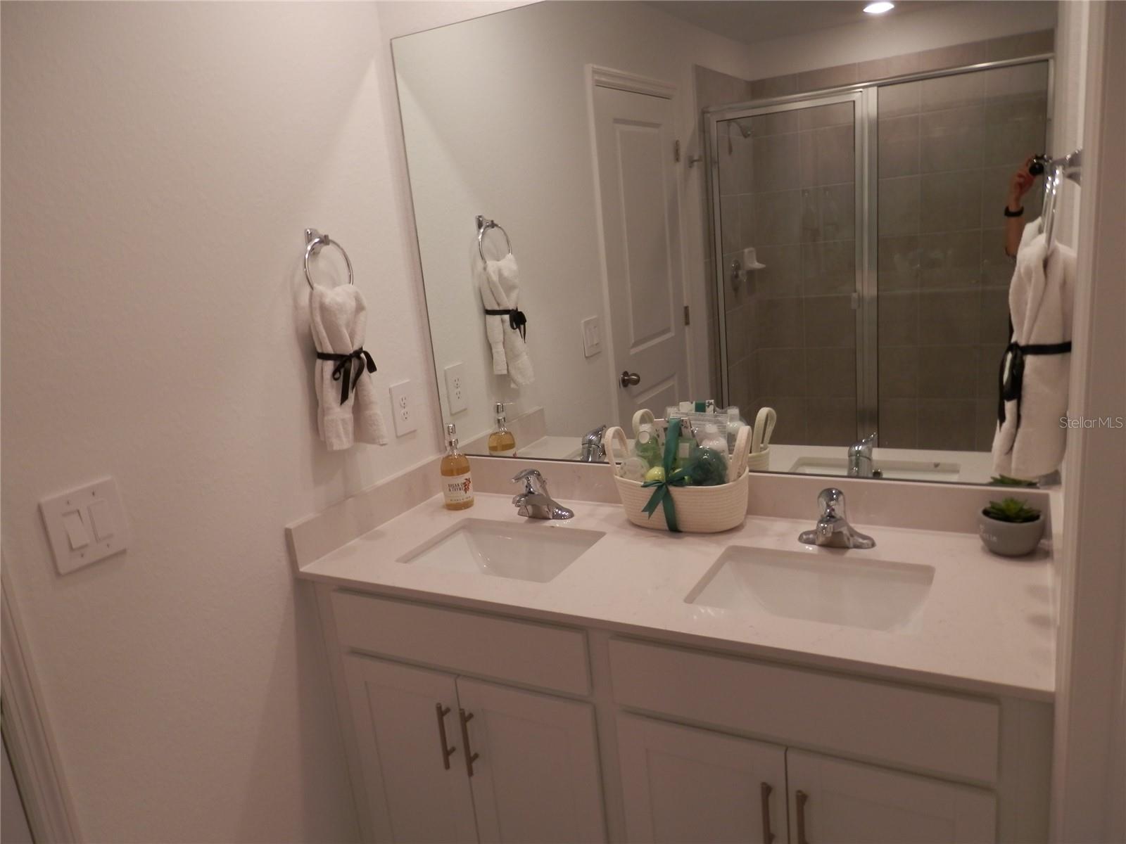 14428 LILAC SKY TER, LAKEWOOD RANCH, FL, 34211