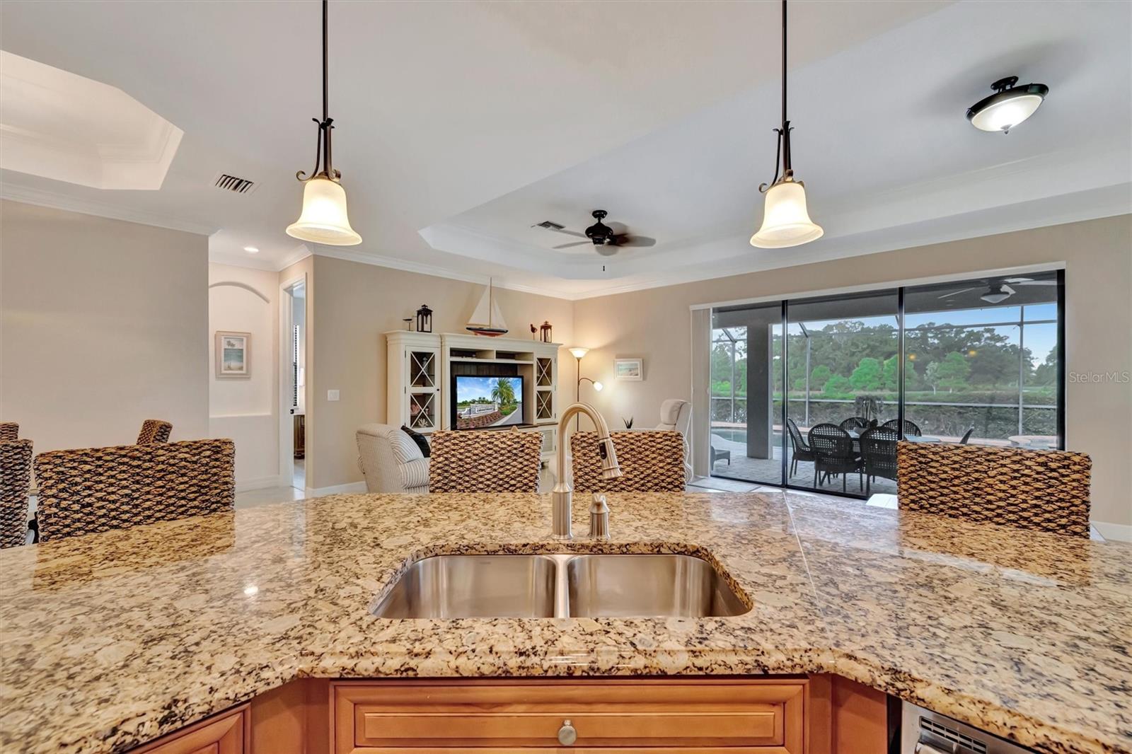 5824 CESSNA RUN, BRADENTON, FL, 34211