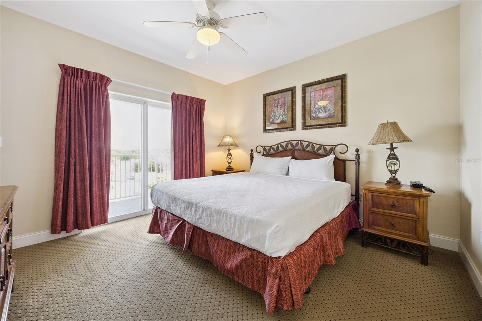 13427 BLUE HERON BEACH DR #301, ORLANDO, FL, 32821