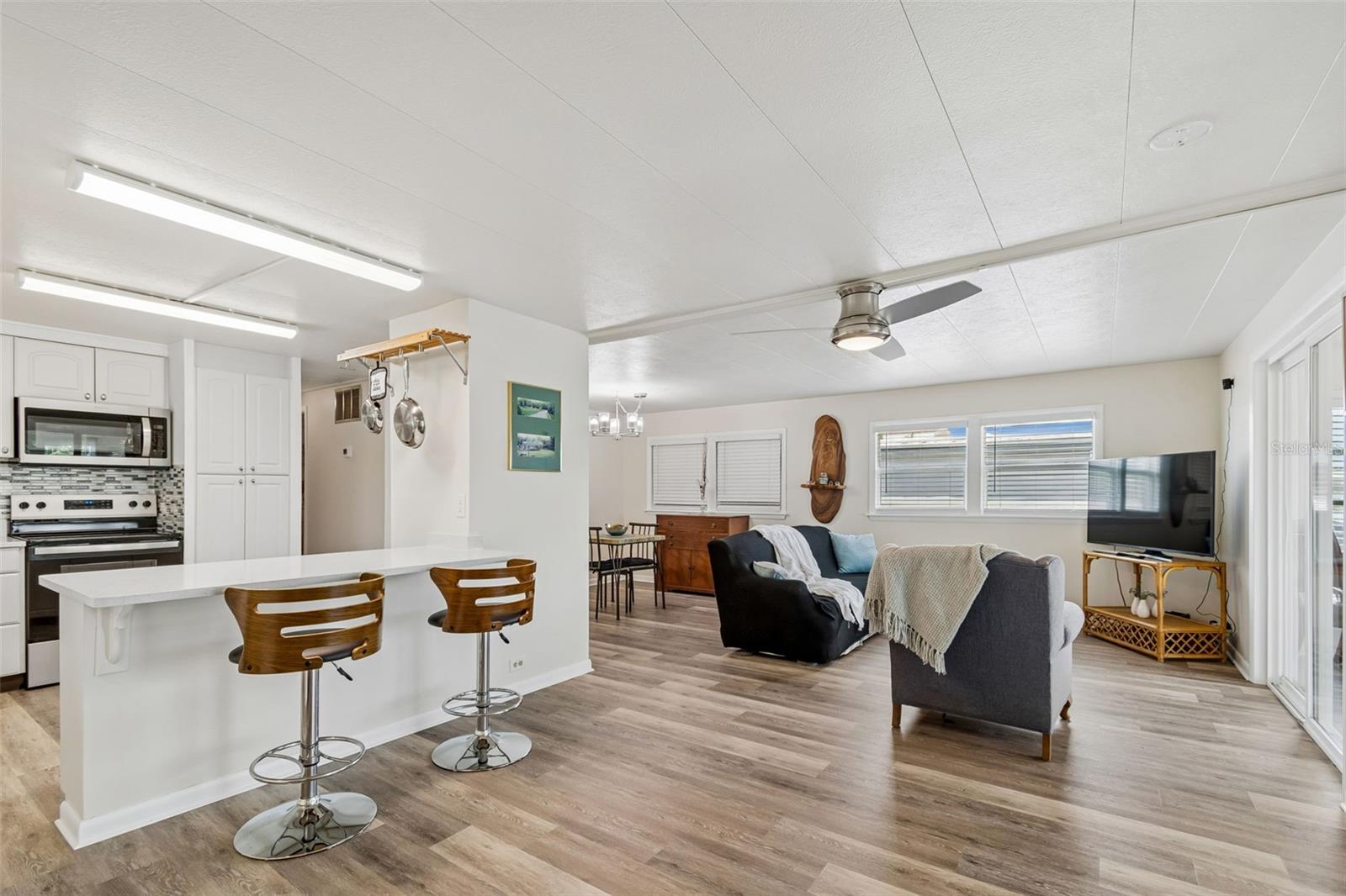 7186 MOUNT ARLINGTON DR NE #421, ST PETERSBURG, FL, 33702