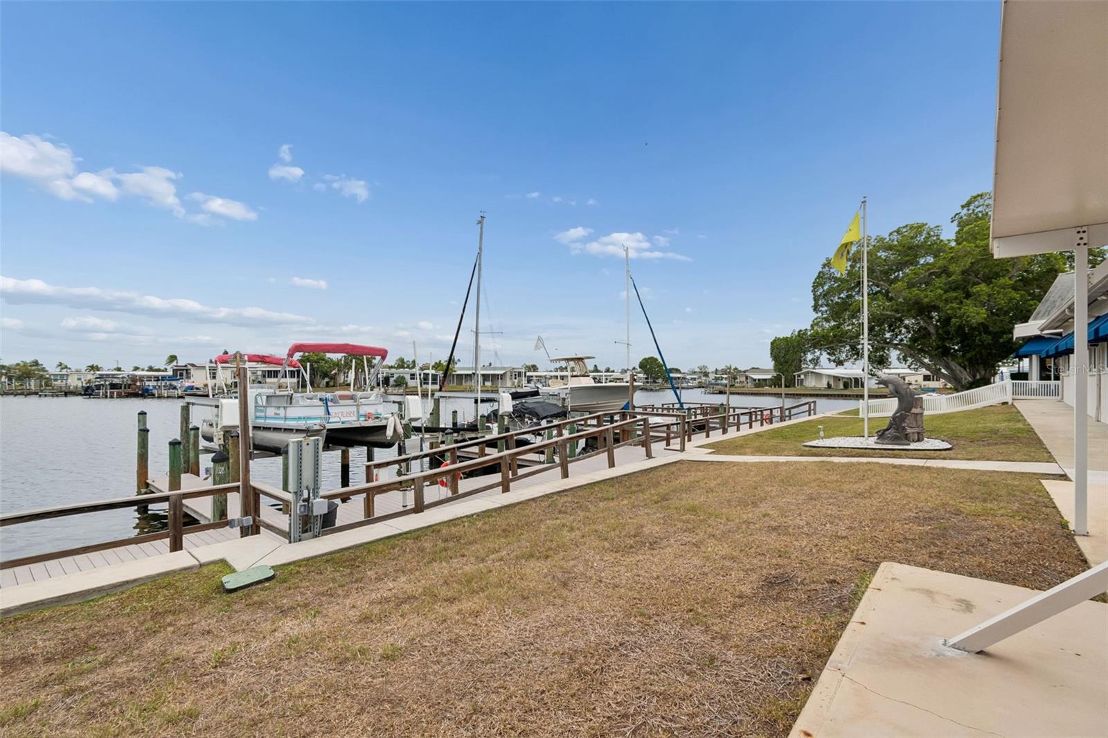 7186 MOUNT ARLINGTON DR NE #421, ST PETERSBURG, FL, 33702