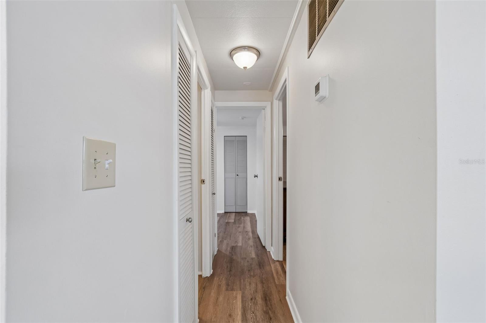 7186 MOUNT ARLINGTON DR NE #421, ST PETERSBURG, FL, 33702