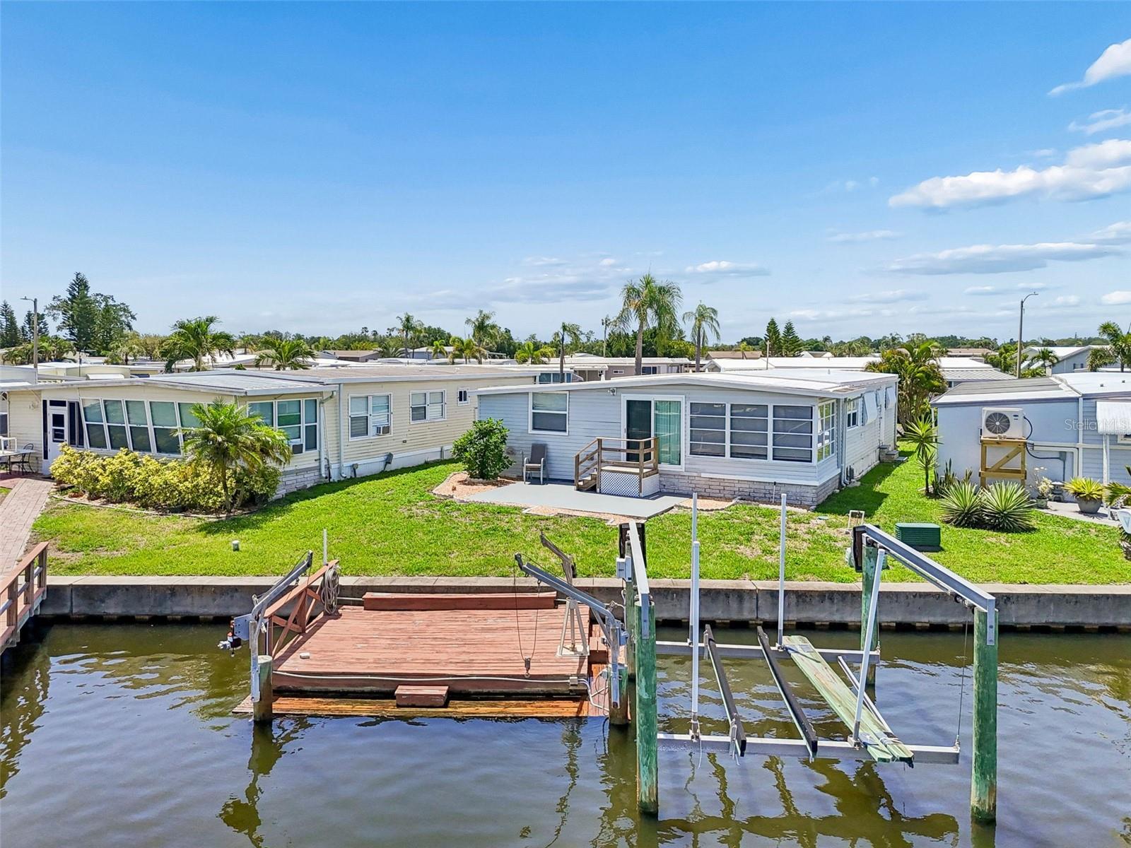 7186 MOUNT ARLINGTON DR NE #421, ST PETERSBURG, FL, 33702