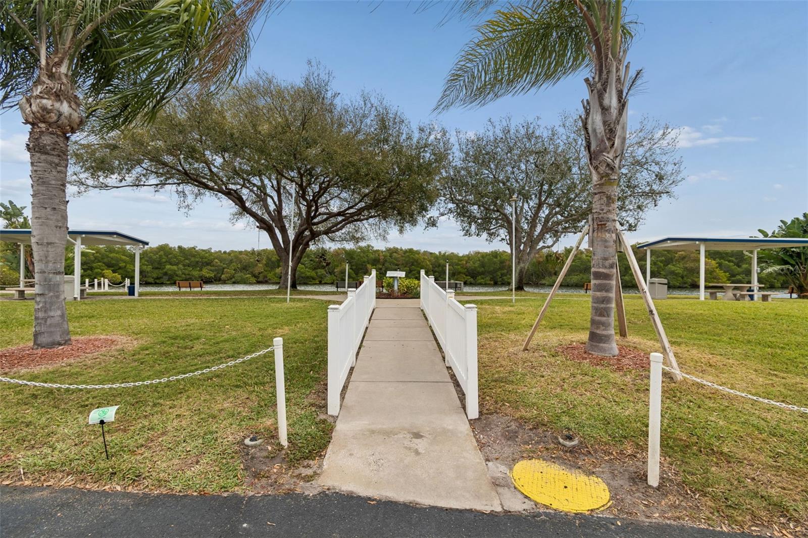 7186 MOUNT ARLINGTON DR NE #421, ST PETERSBURG, FL, 33702