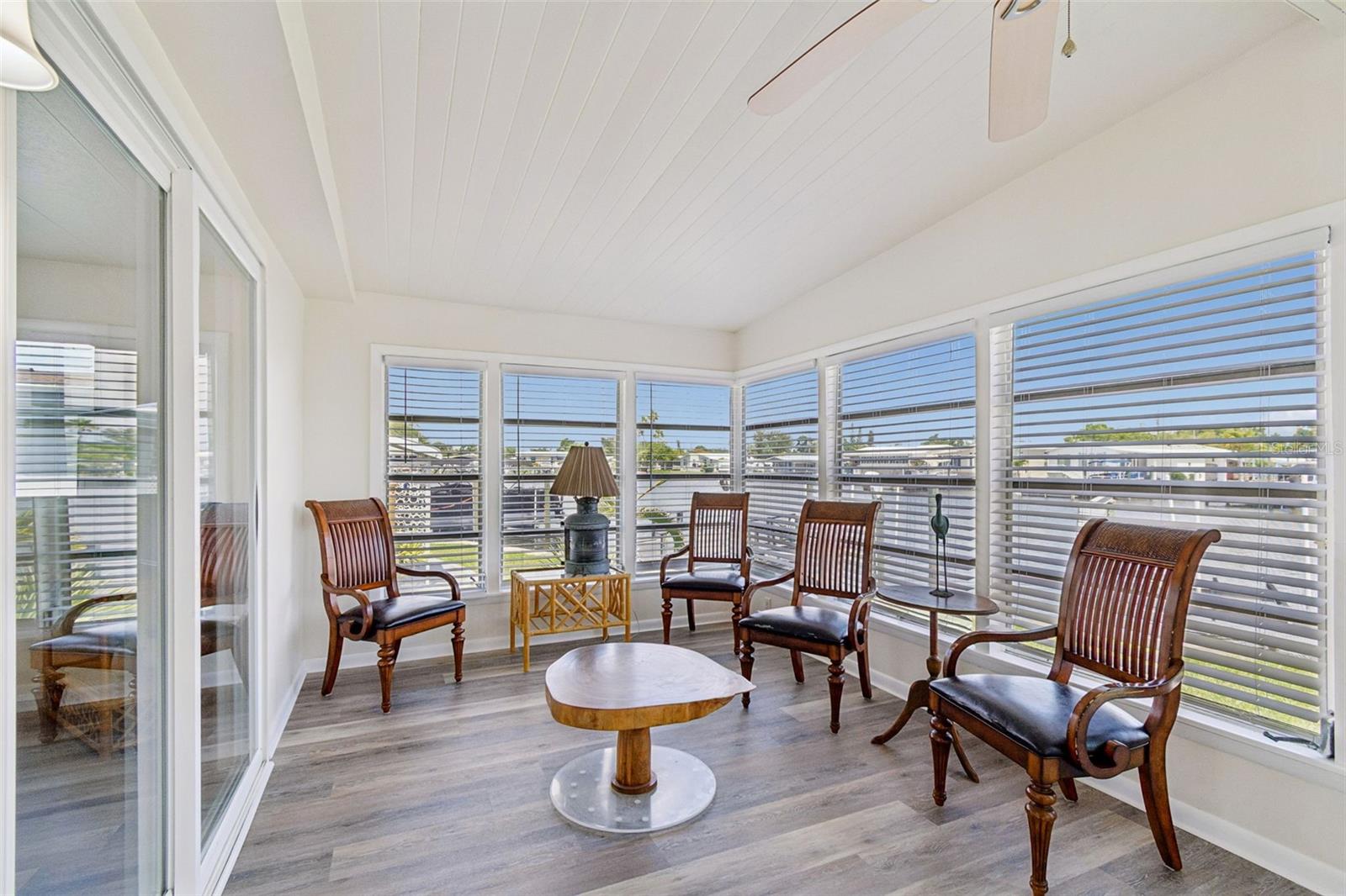 7186 MOUNT ARLINGTON DR NE #421, ST PETERSBURG, FL, 33702