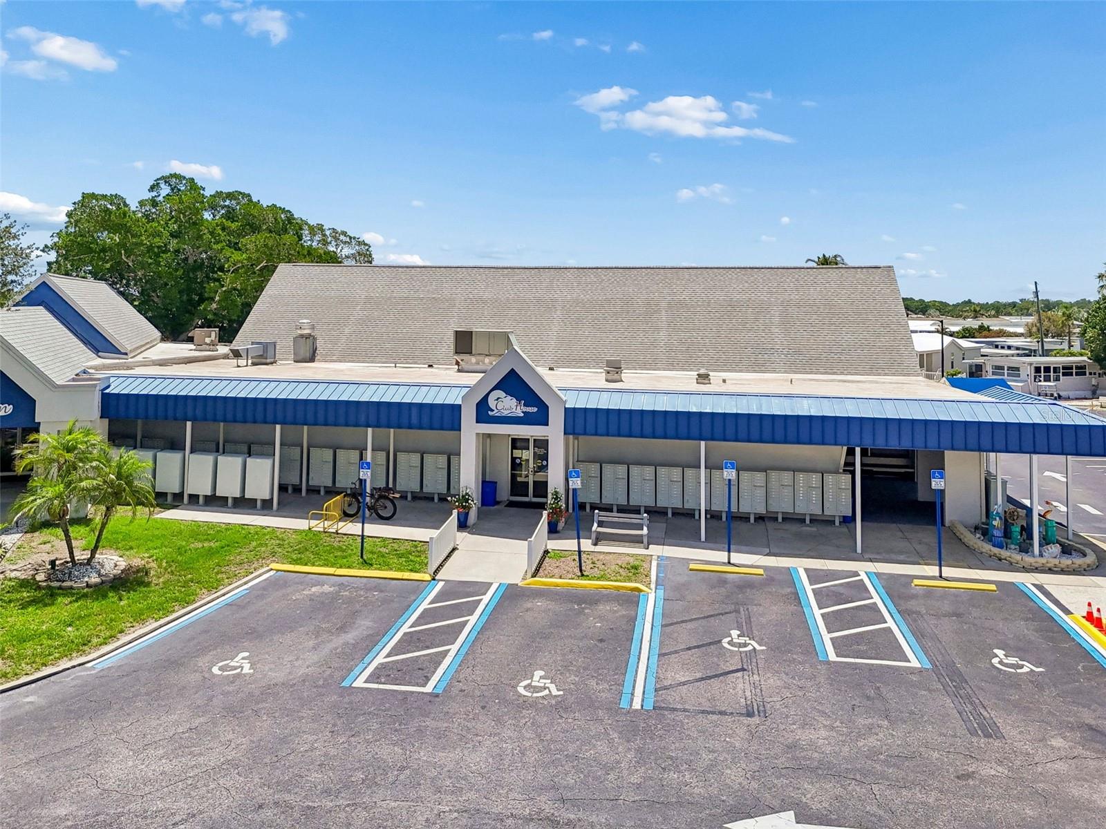 7186 MOUNT ARLINGTON DR NE #421, ST PETERSBURG, FL, 33702