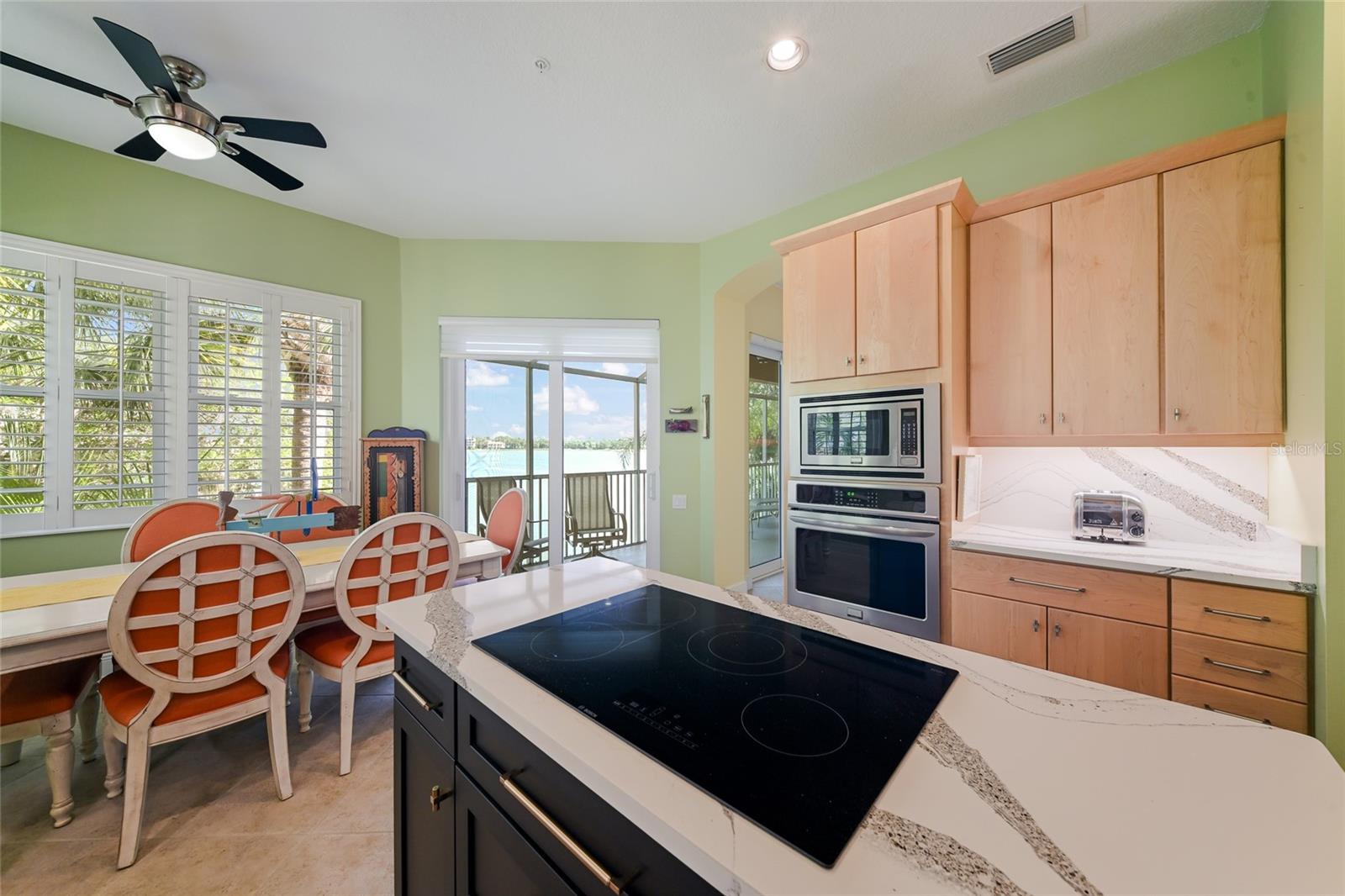 6435 MOORINGS POINT CIR #201, LAKEWOOD RANCH, FL, 34202