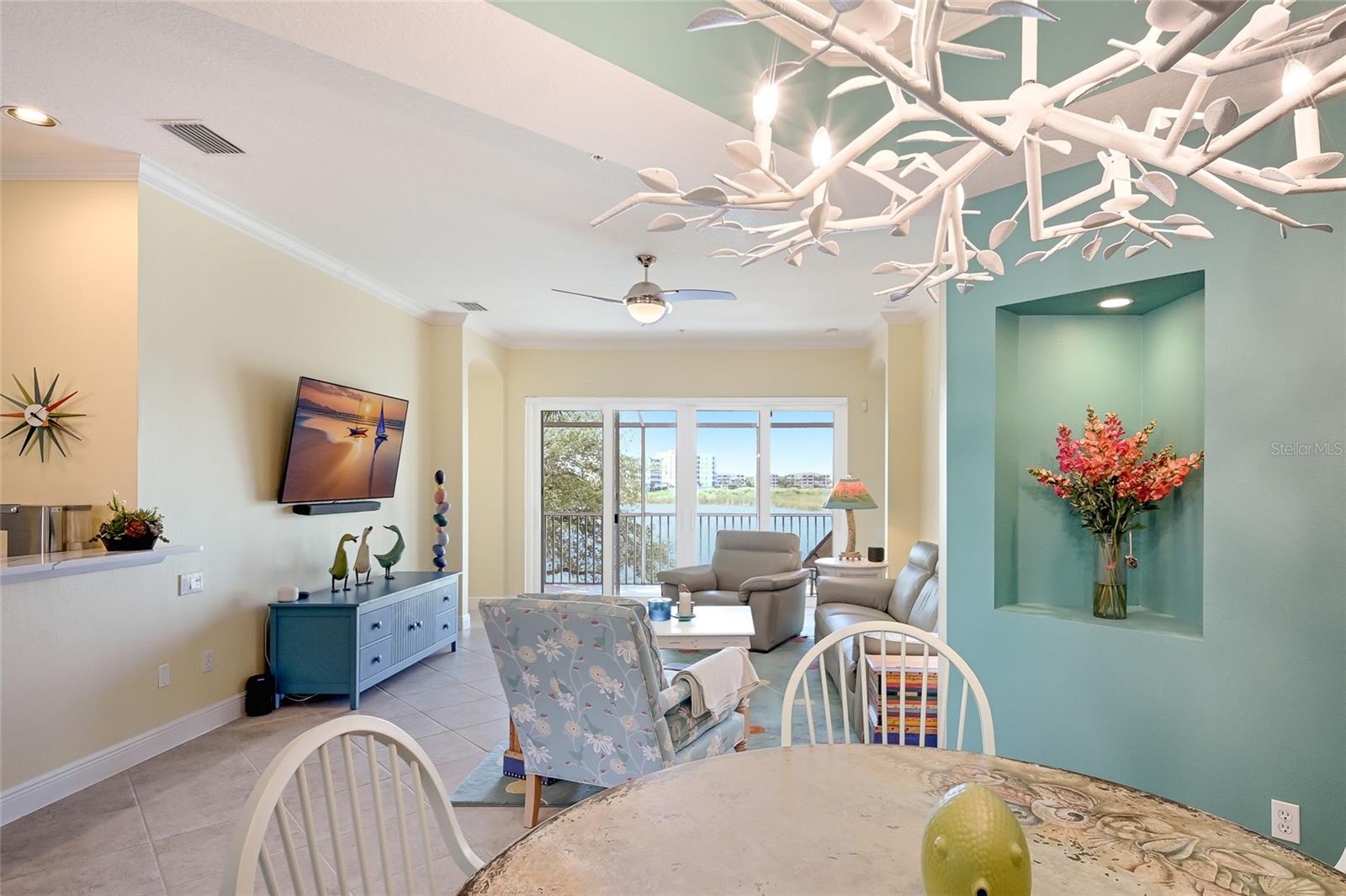 6435 MOORINGS POINT CIR #201, LAKEWOOD RANCH, FL, 34202