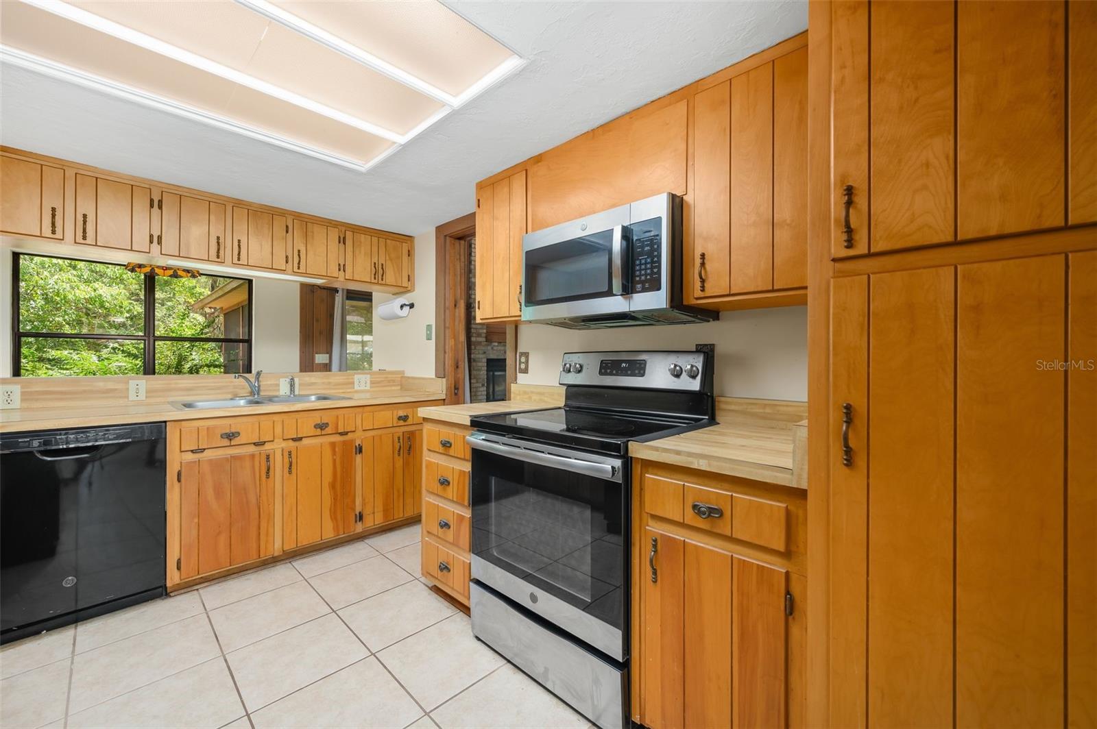 1301 NW 94TH ST, GAINESVILLE, FL, 32606