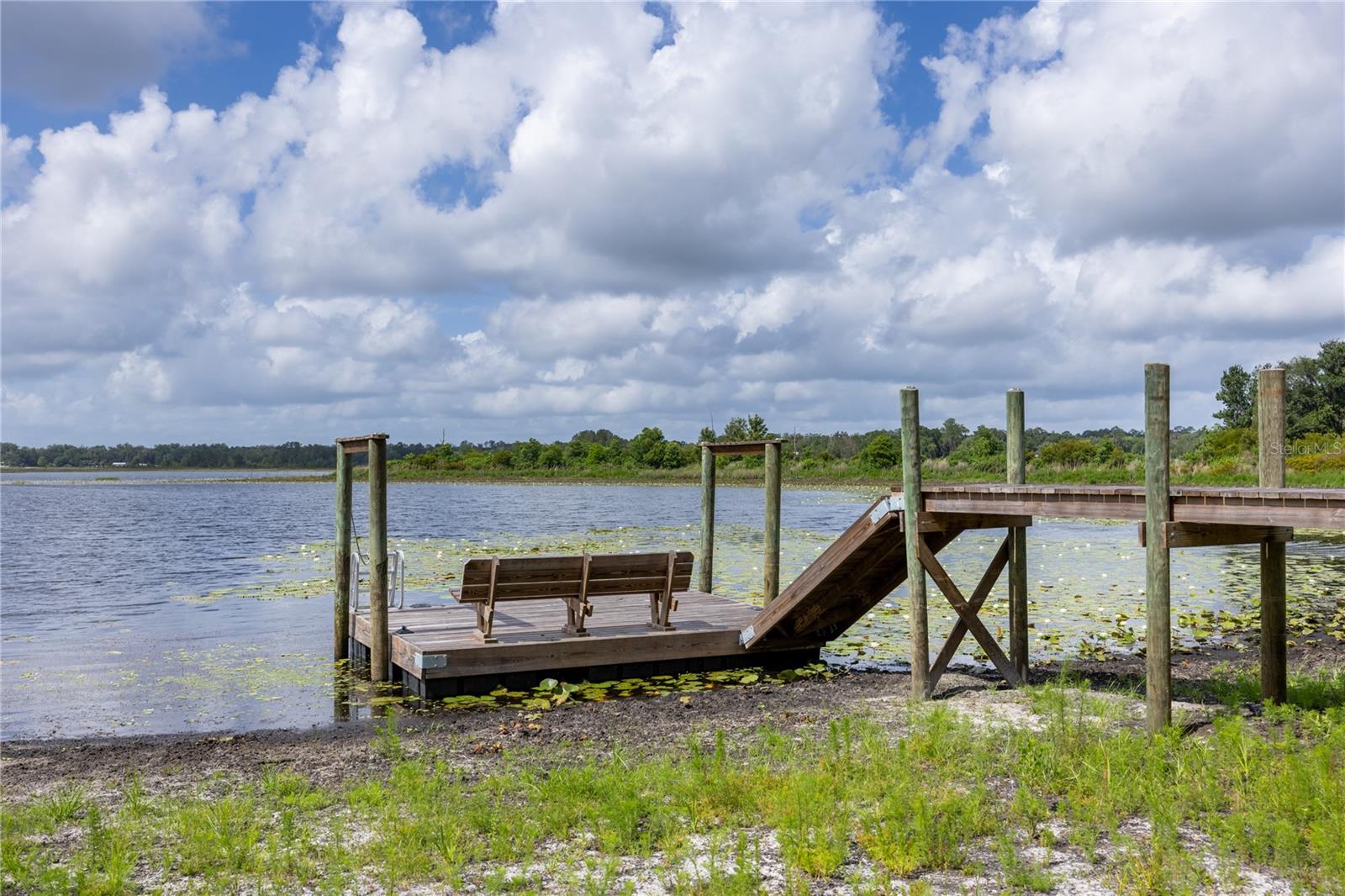 1847 STATE ROAD 20, HAWTHORNE, FL, 32640