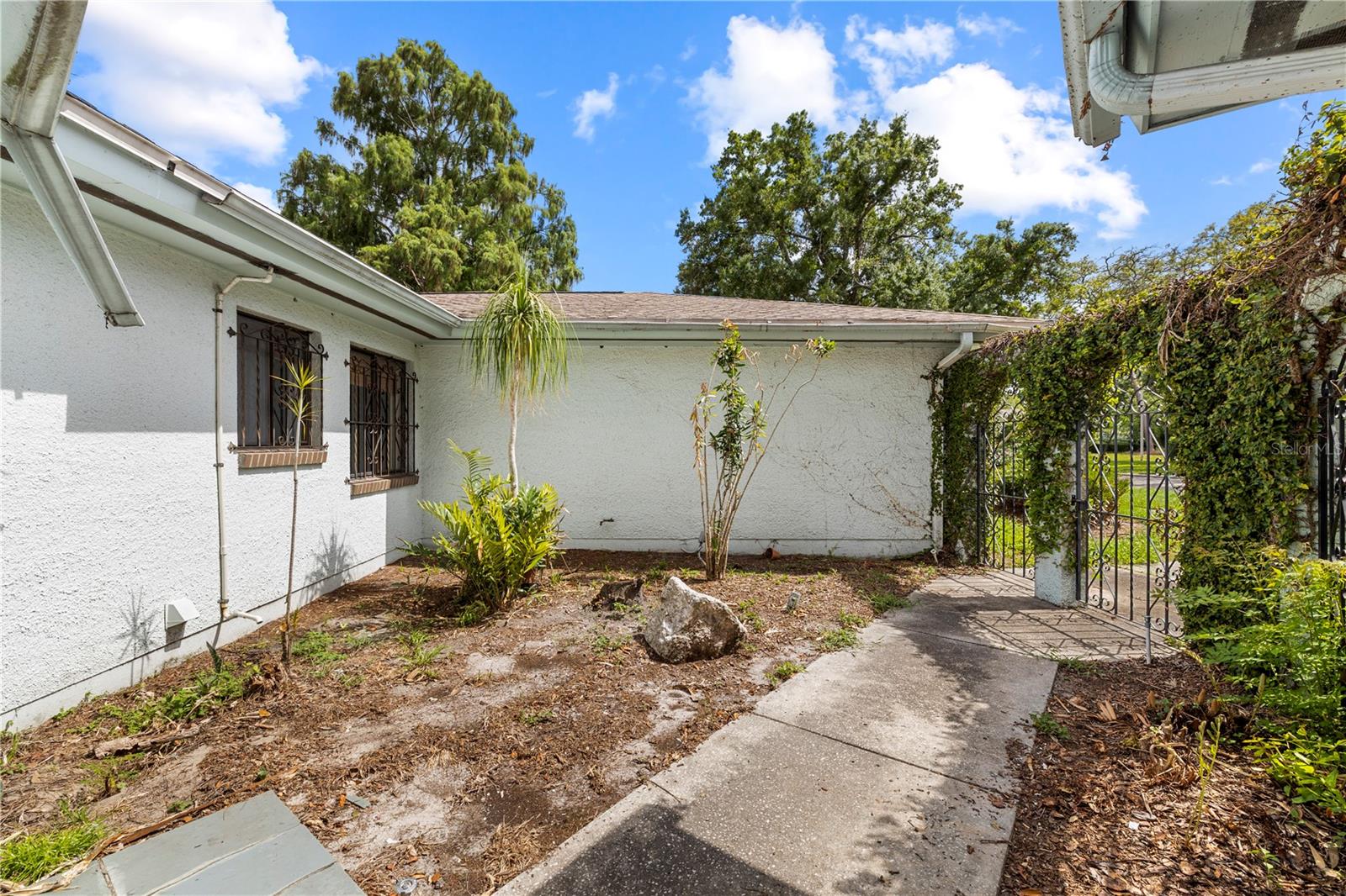 10309 RECLINATA LN, TAMPA, FL, 33618