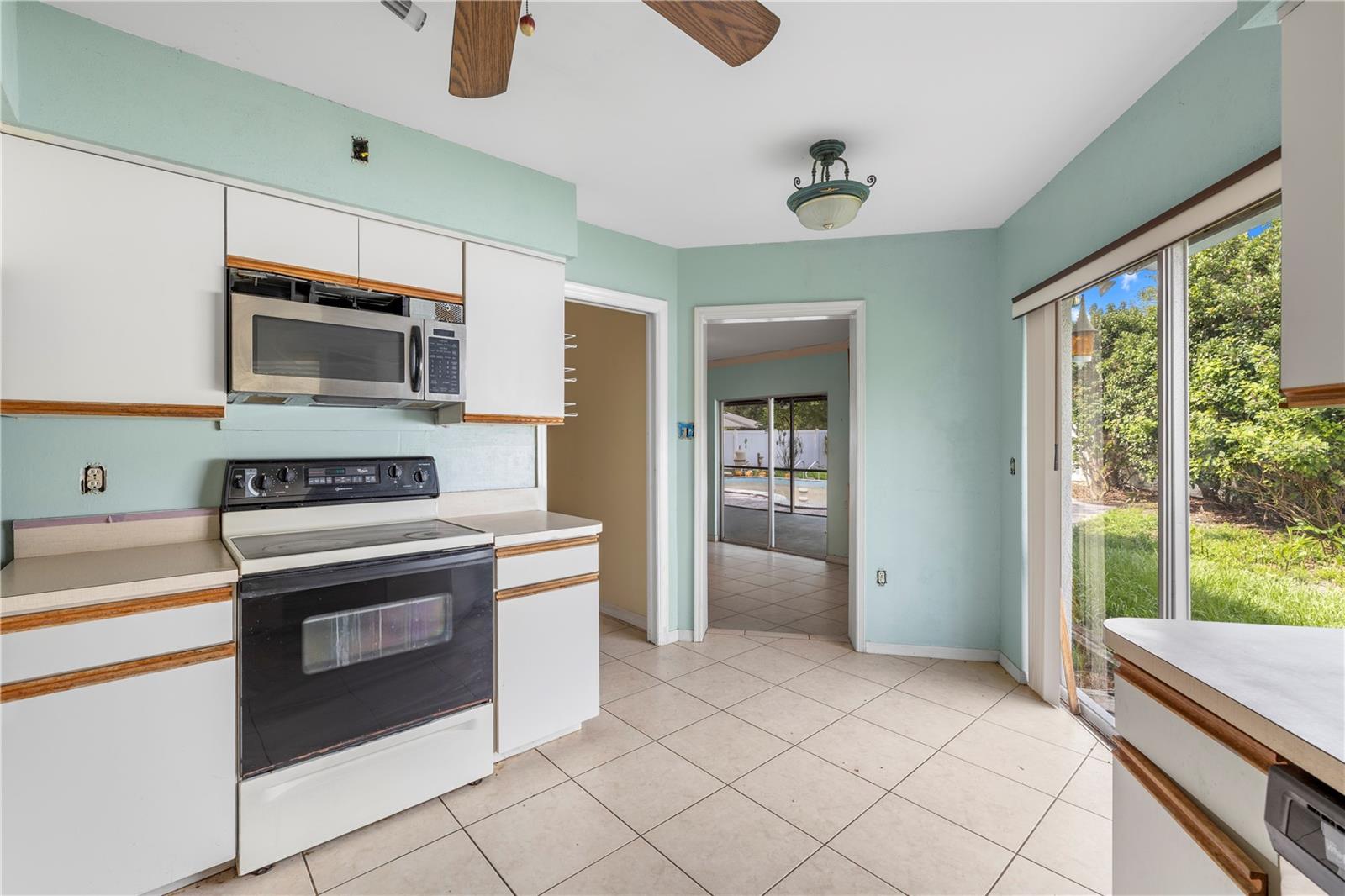 10309 RECLINATA LN, TAMPA, FL, 33618