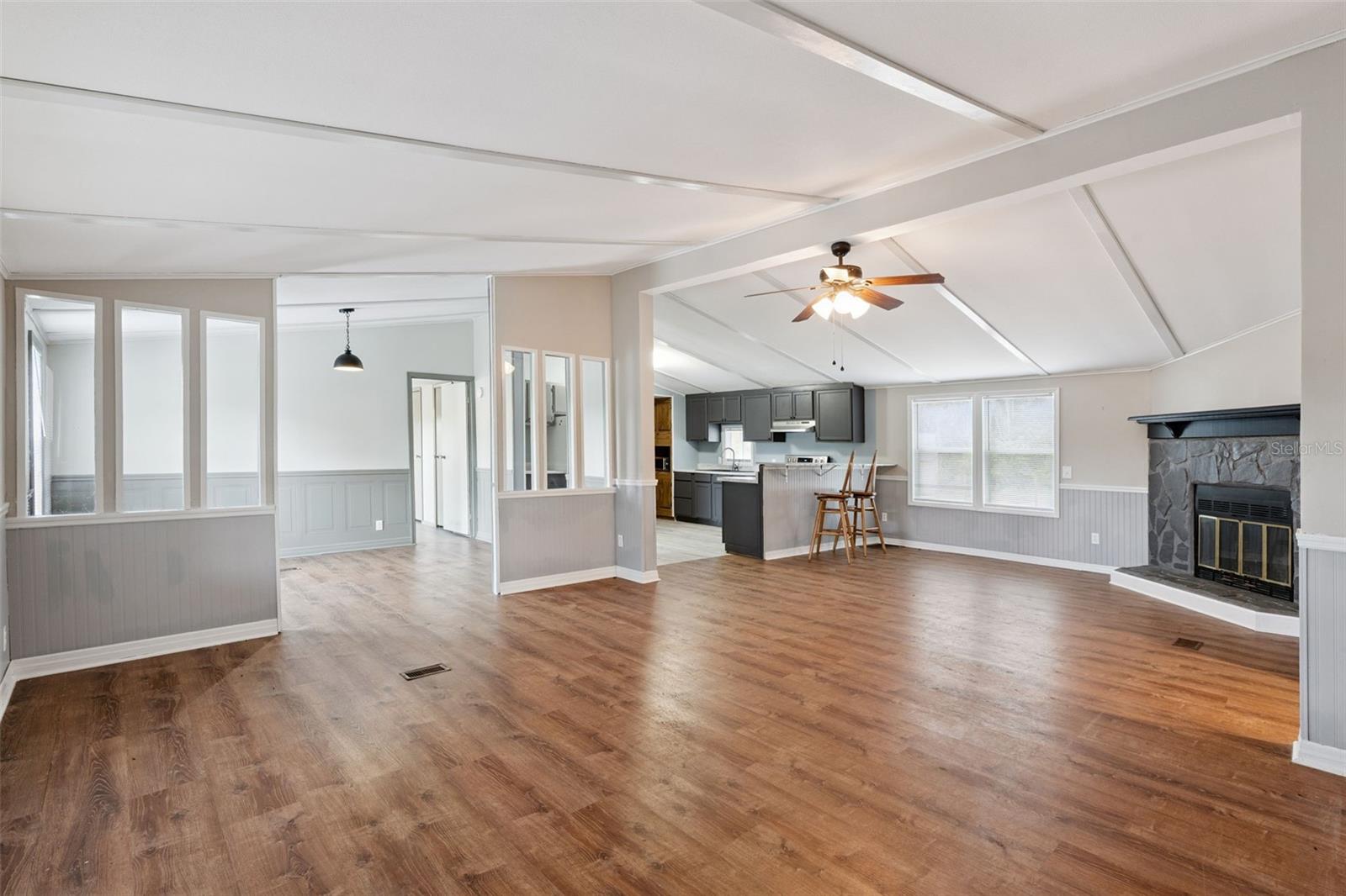 2484 GATOR LN, GROVELAND, FL, 34736