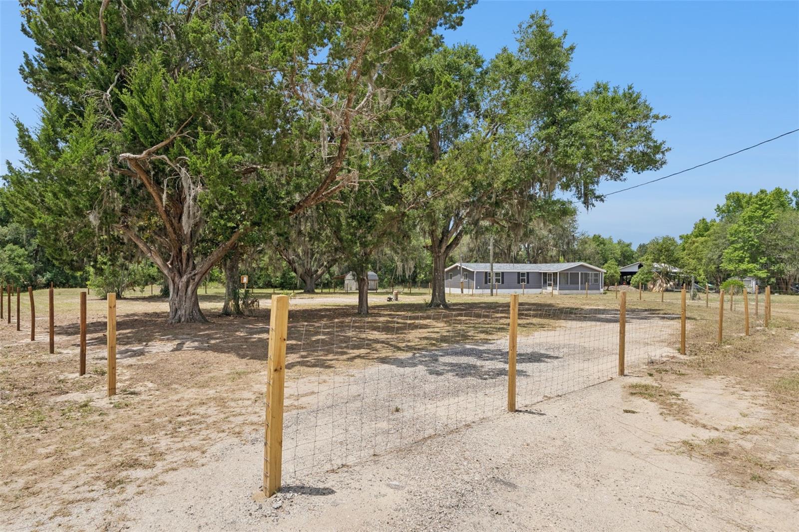 2484 GATOR LN, GROVELAND, FL, 34736