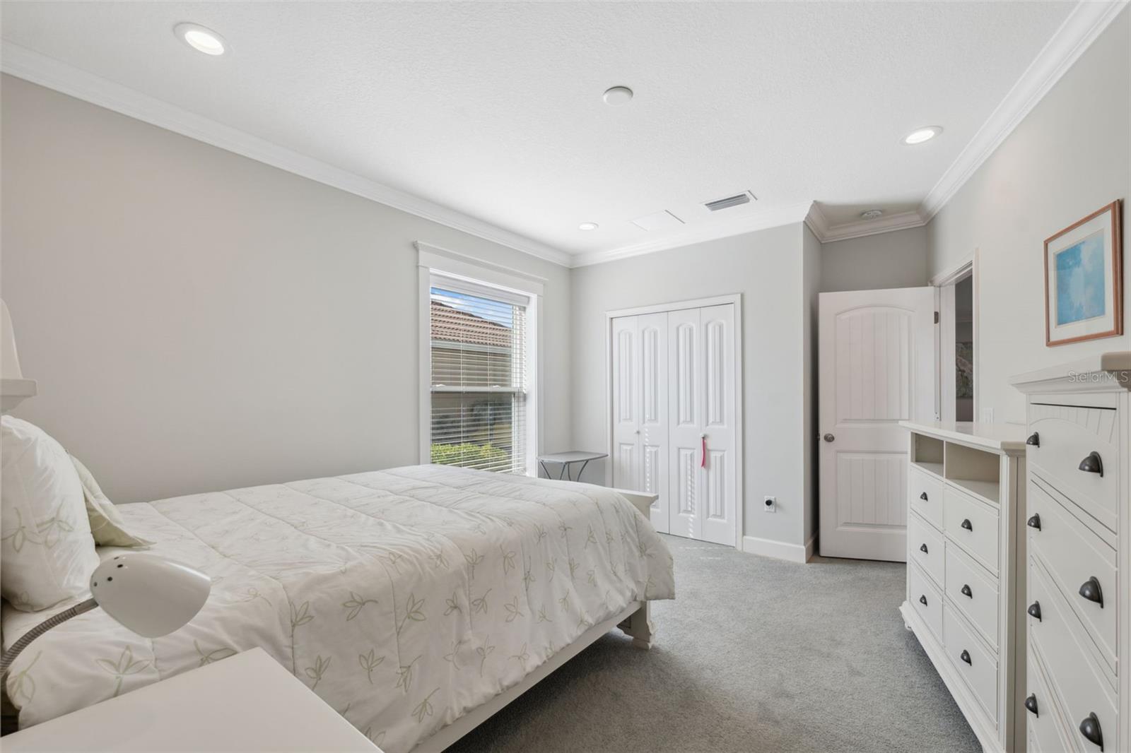727 KEY ROYALE DR, HOLMES BEACH, FL, 34217