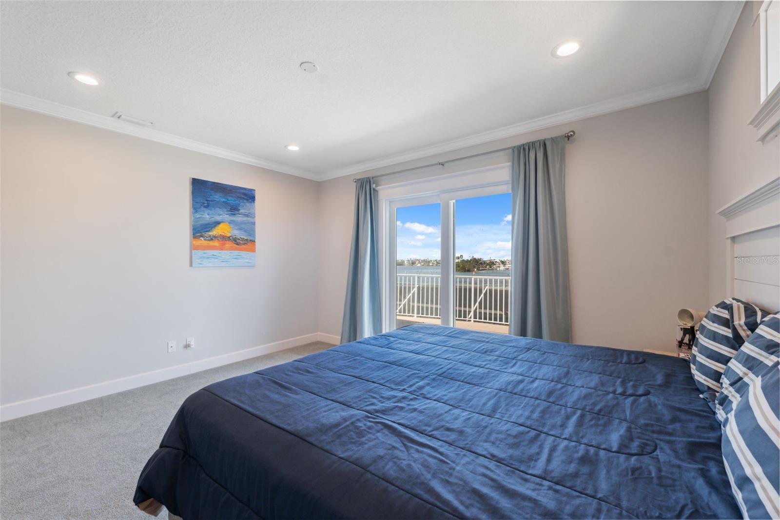 727 KEY ROYALE DR, HOLMES BEACH, FL, 34217