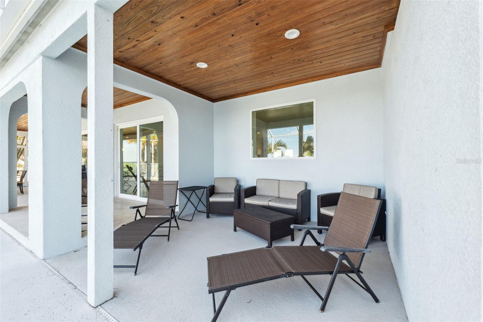 727 KEY ROYALE DR, HOLMES BEACH, FL, 34217
