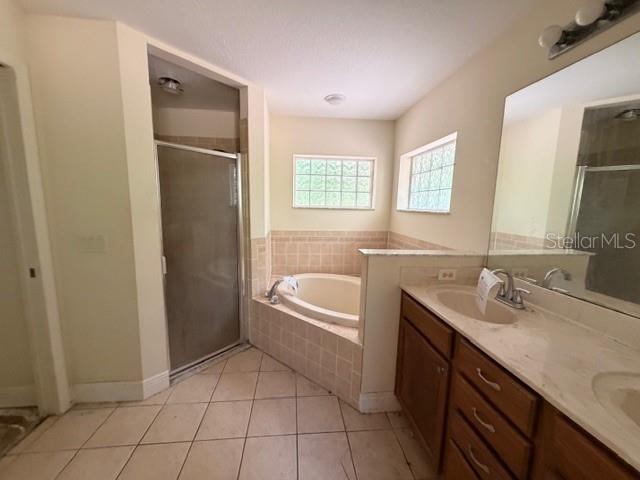 212 EMERALD LOOP WAY, OCALA, FL, 34472