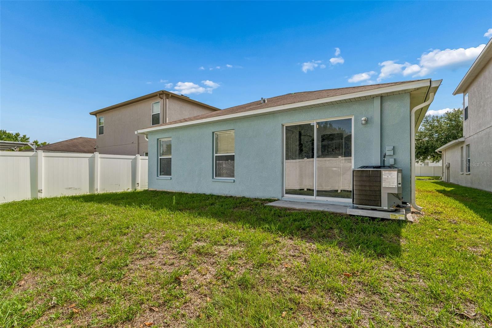 10226 PERTHSHIRE CIR, LAND O LAKES, FL, 34638