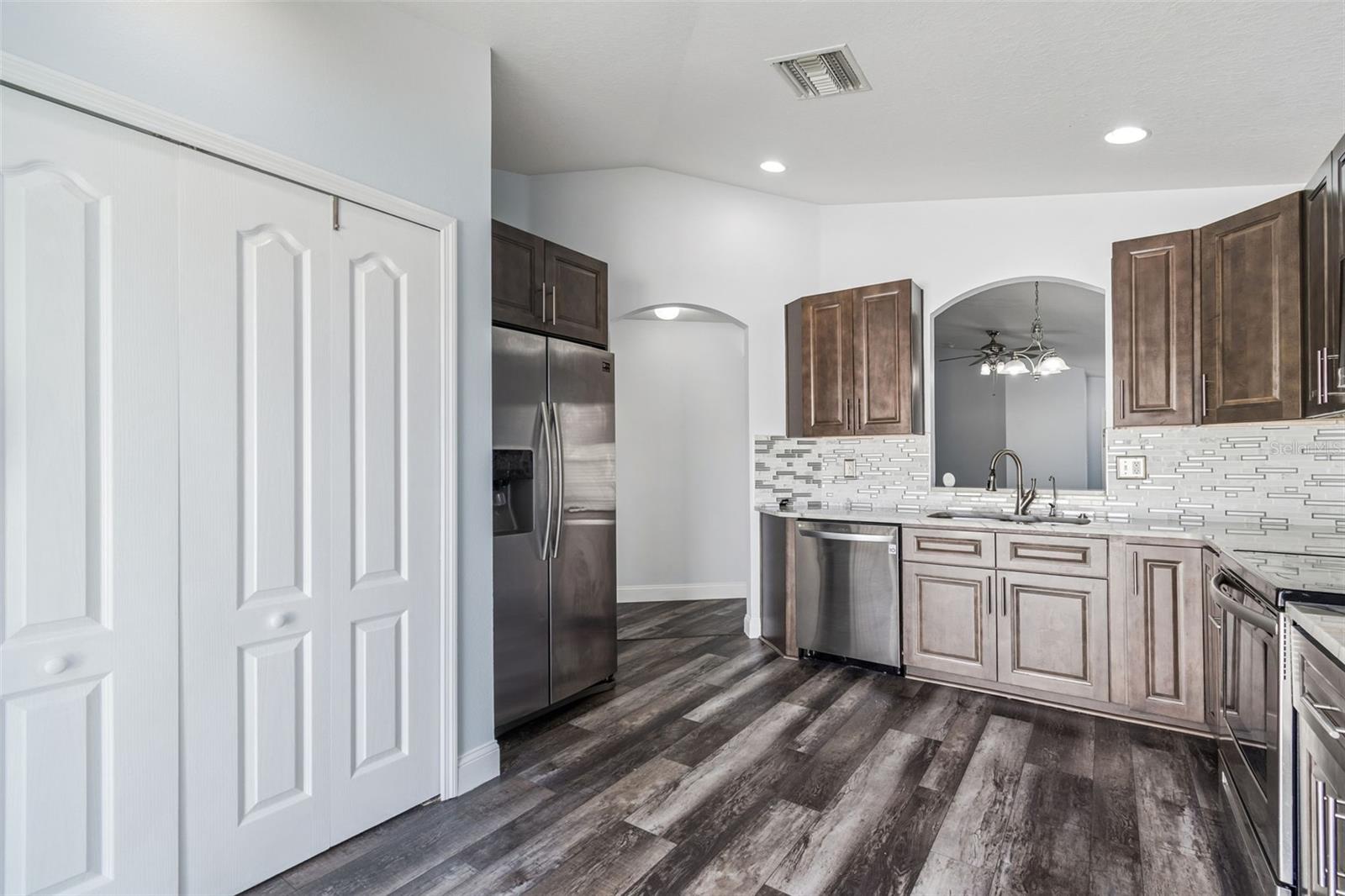 10226 PERTHSHIRE CIR, LAND O LAKES, FL, 34638
