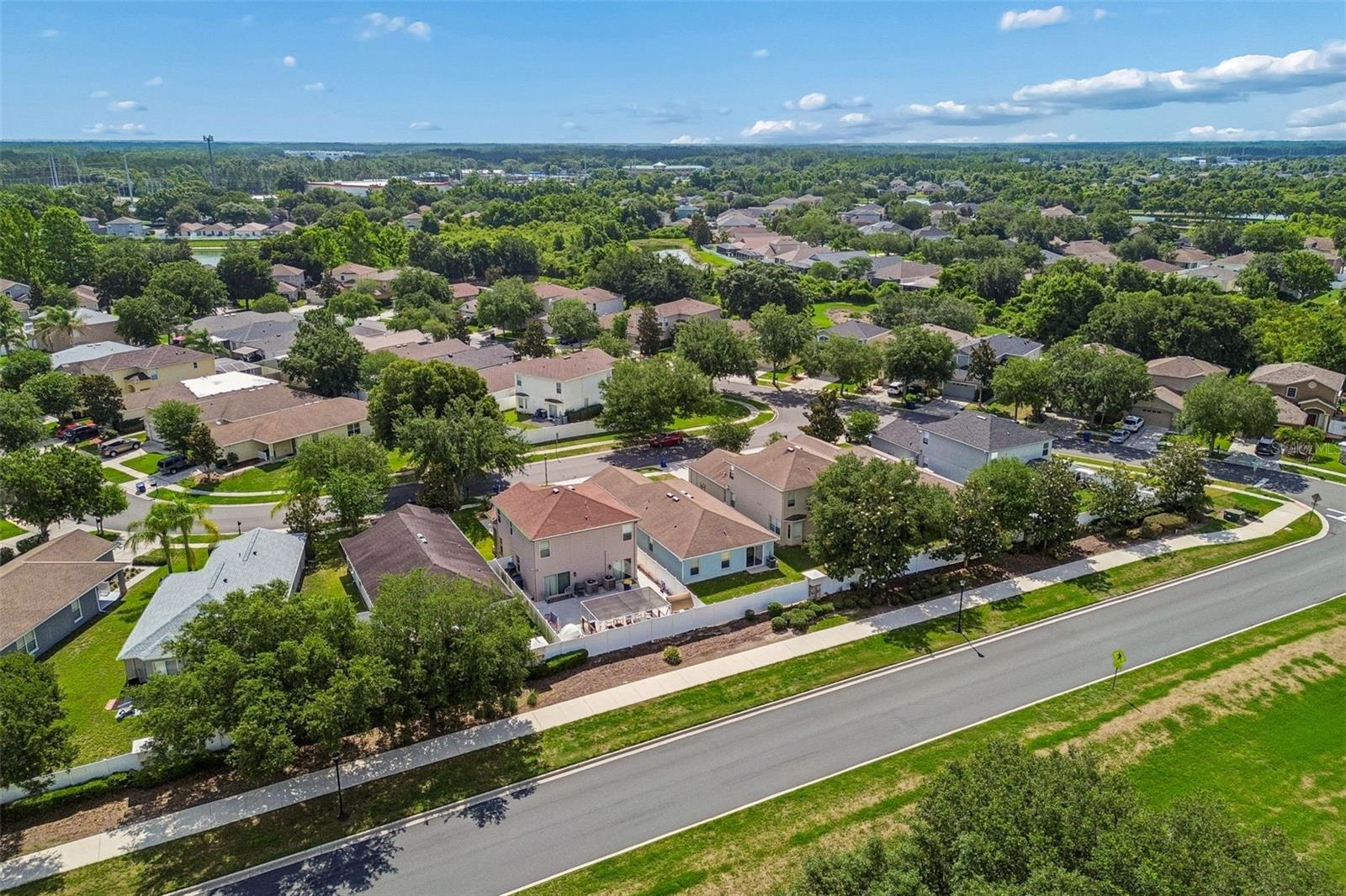 10226 PERTHSHIRE CIR, LAND O LAKES, FL, 34638