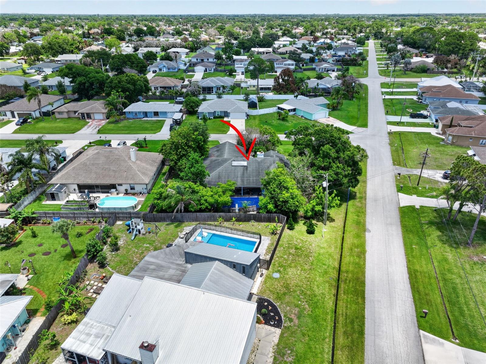 674 SE STARFISH AVE, PORT ST LUCIE, FL, 34983