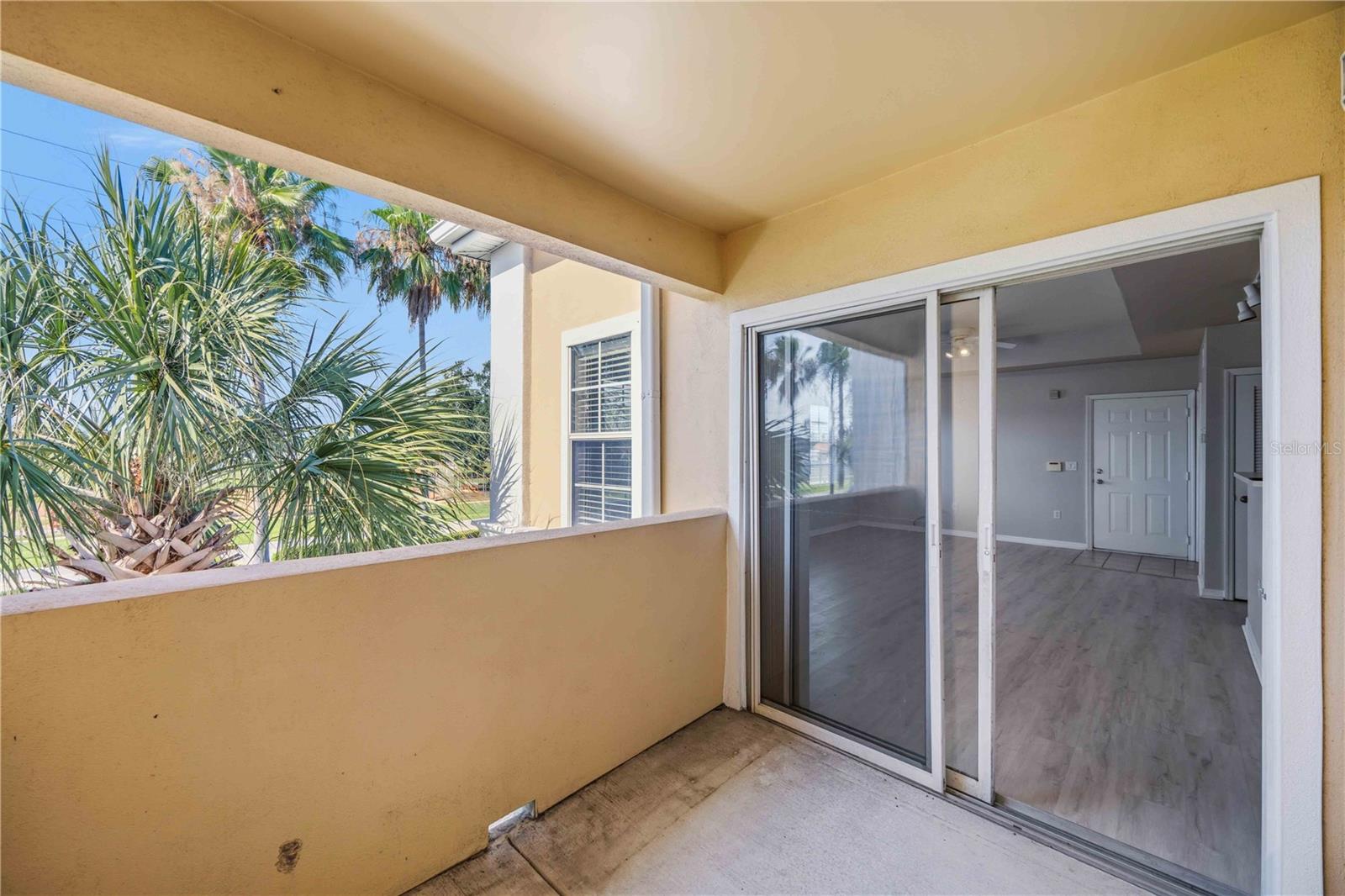 1195 VILLAGIO CIR #208, SARASOTA, FL, 34237