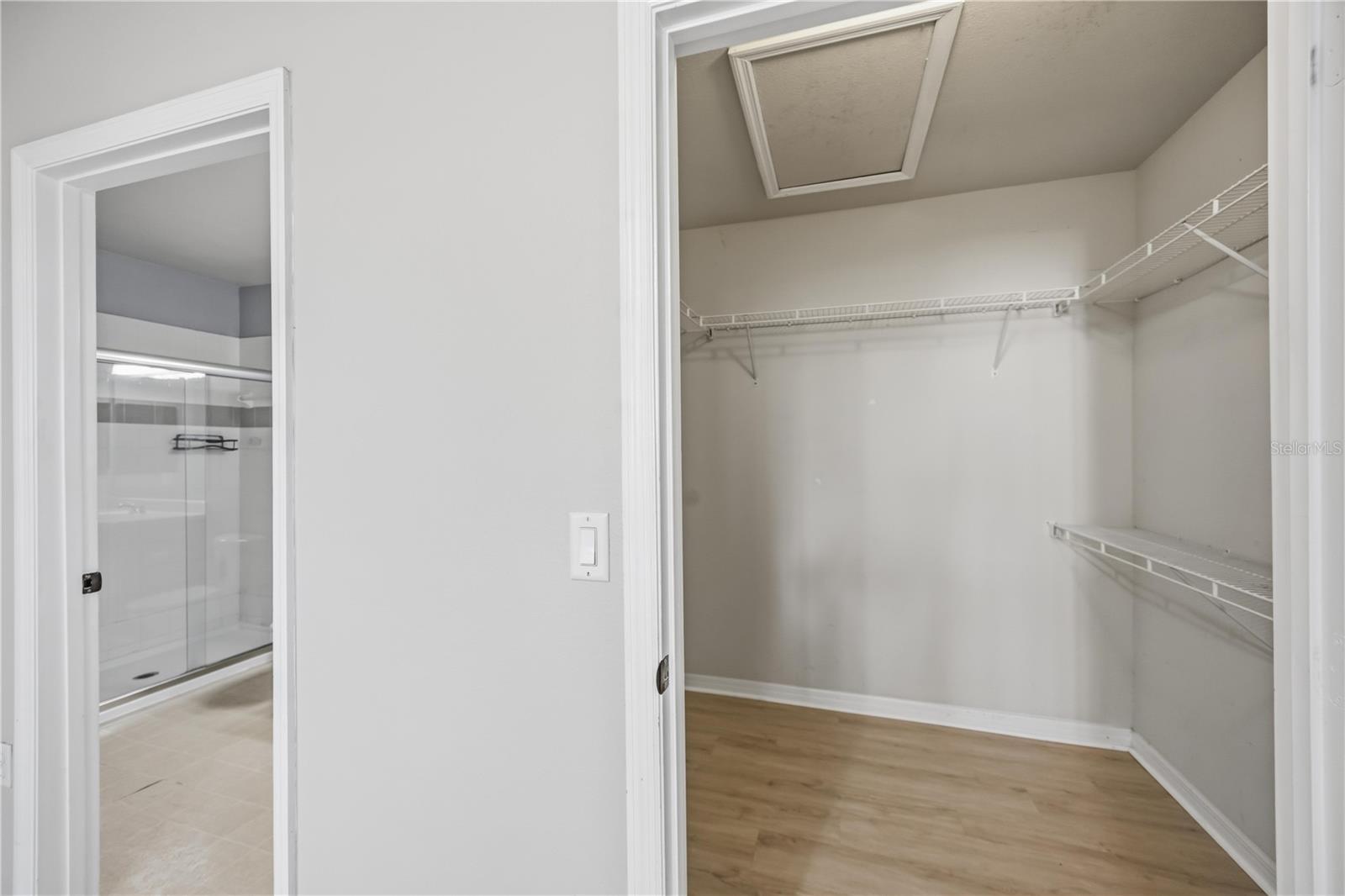1195 VILLAGIO CIR #208, SARASOTA, FL, 34237