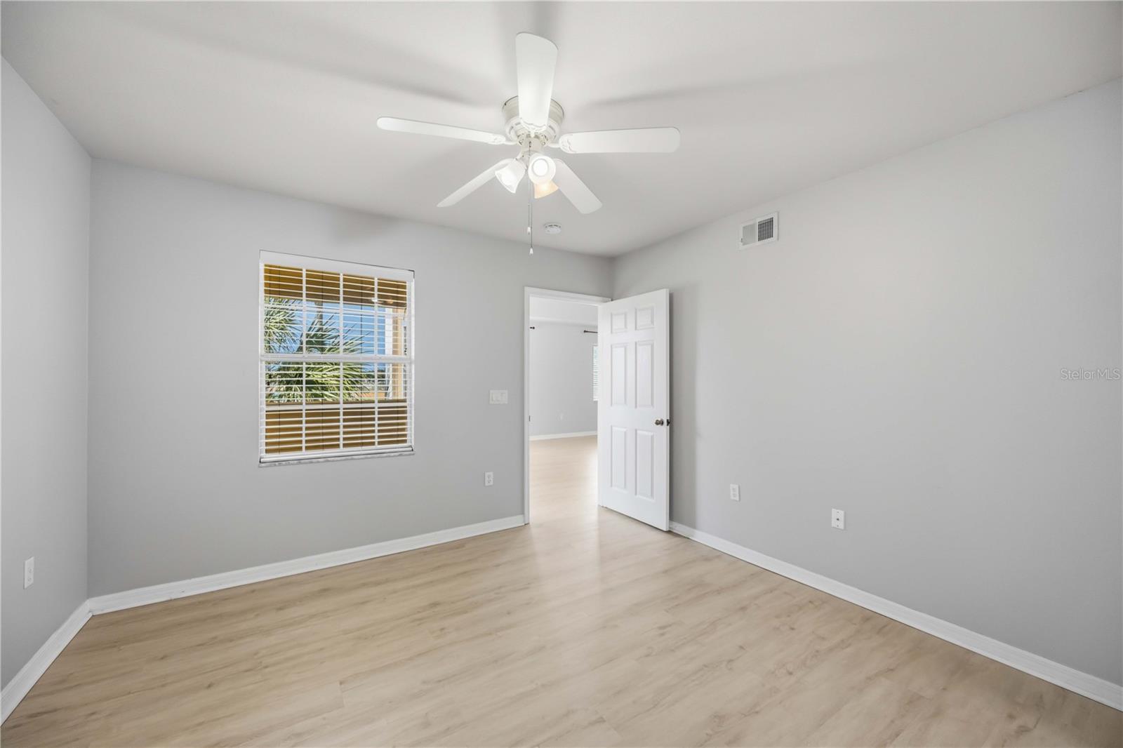 1195 VILLAGIO CIR #208, SARASOTA, FL, 34237