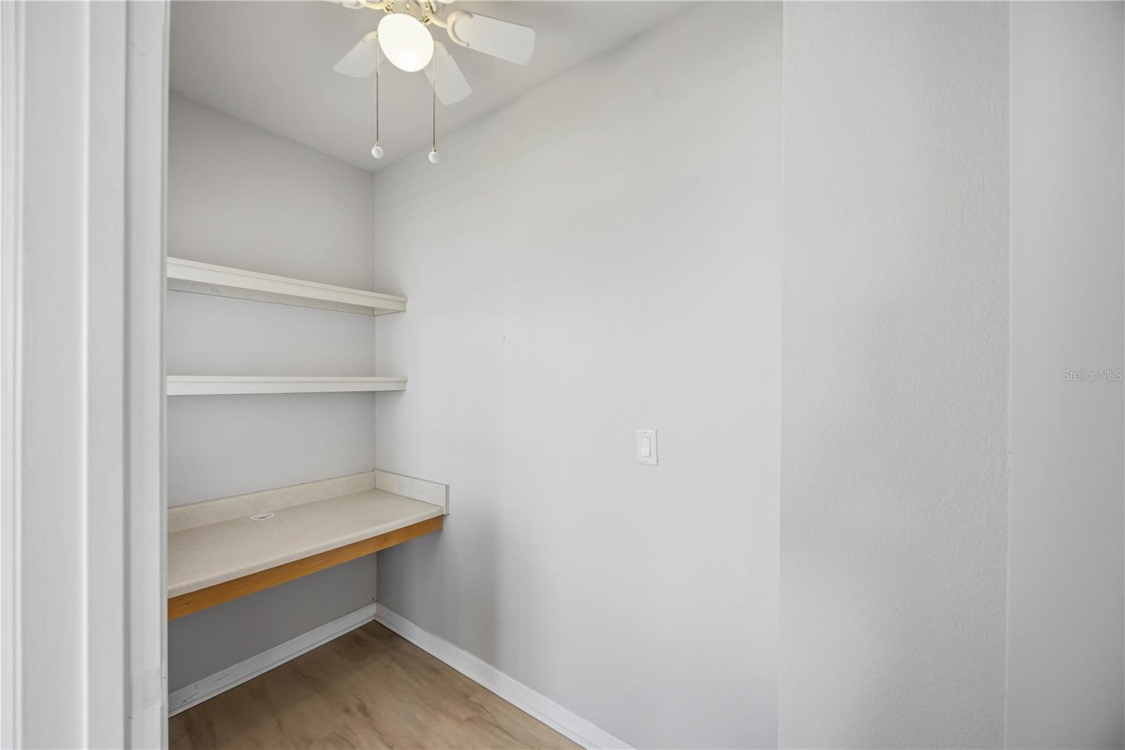 1195 VILLAGIO CIR #208, SARASOTA, FL, 34237