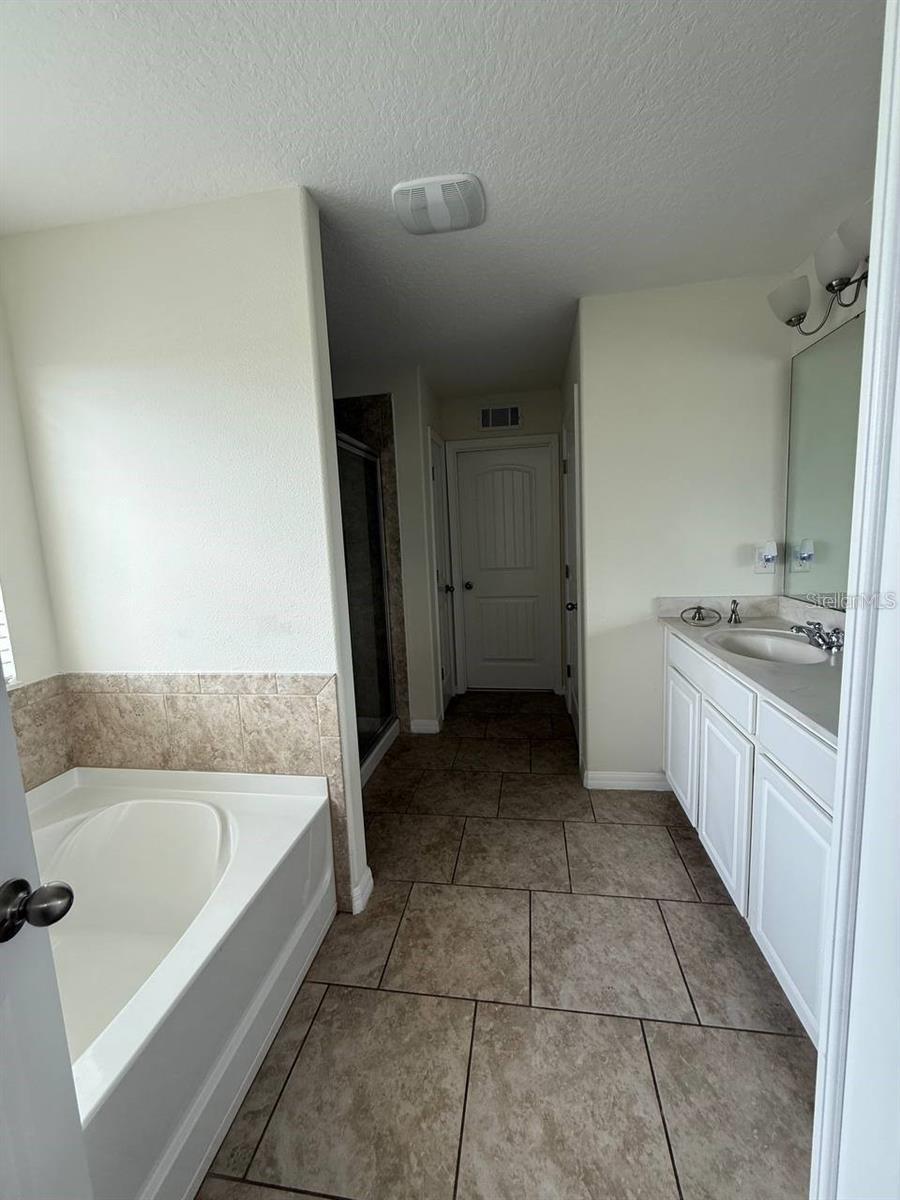 2342 BEACON LANDING CIR, ORLANDO, FL, 32824