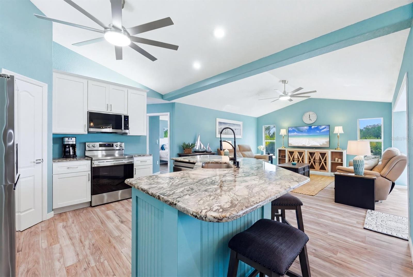 10083 KANSAS CITY ST, PORT CHARLOTTE, FL, 33981