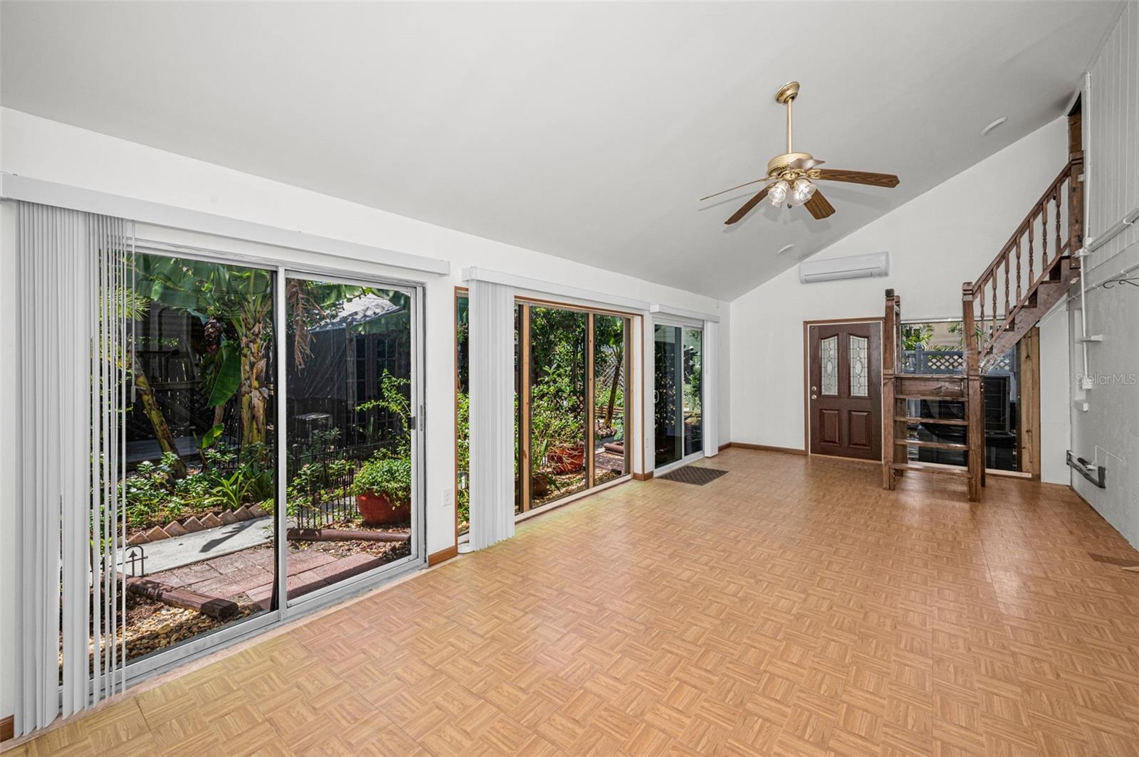 720 BRUCE AVE, CLEARWATER BEACH, FL, 33767