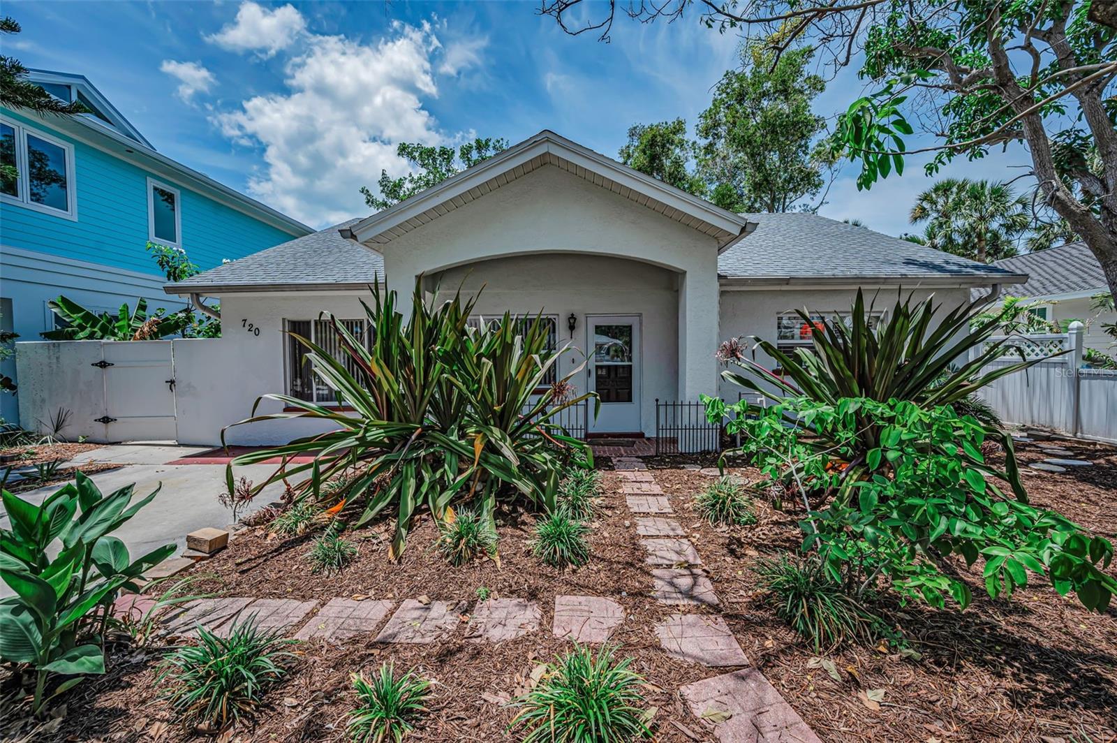 720 BRUCE AVE, CLEARWATER BEACH, FL, 33767