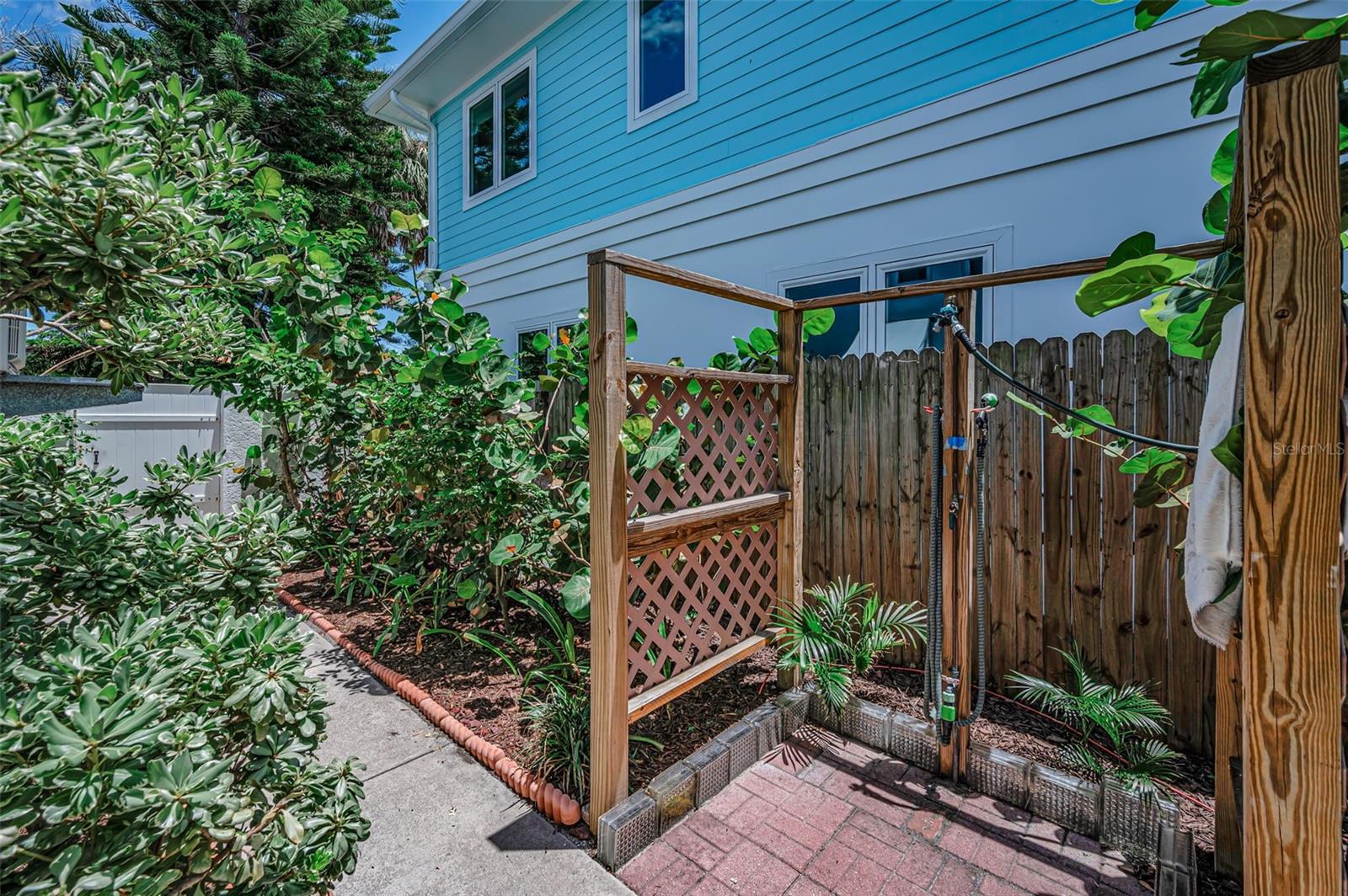 720 BRUCE AVE, CLEARWATER BEACH, FL, 33767