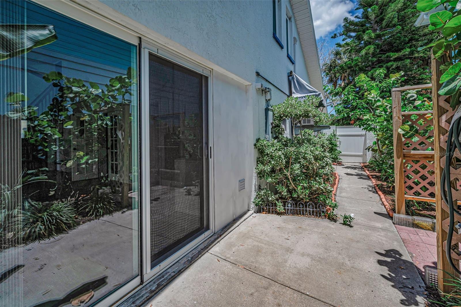 720 BRUCE AVE, CLEARWATER BEACH, FL, 33767