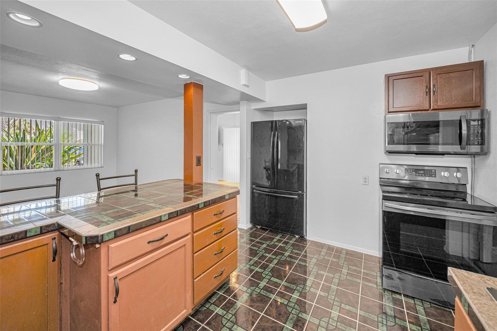 720 BRUCE AVE, CLEARWATER BEACH, FL, 33767