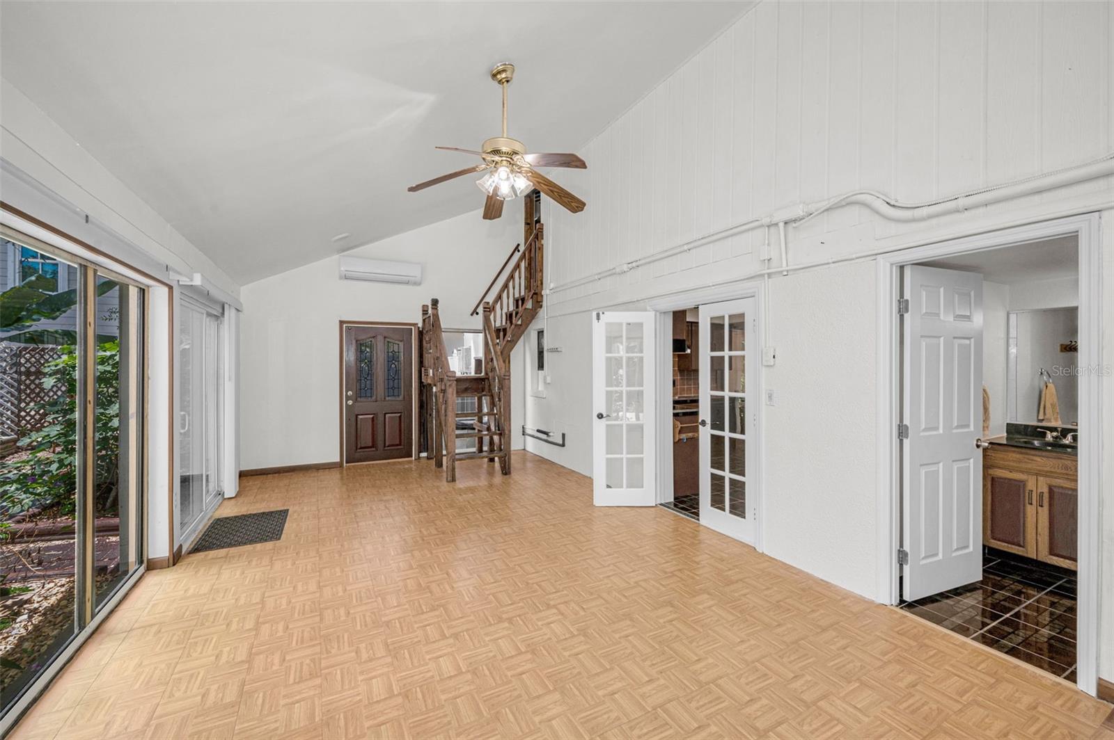720 BRUCE AVE, CLEARWATER BEACH, FL, 33767