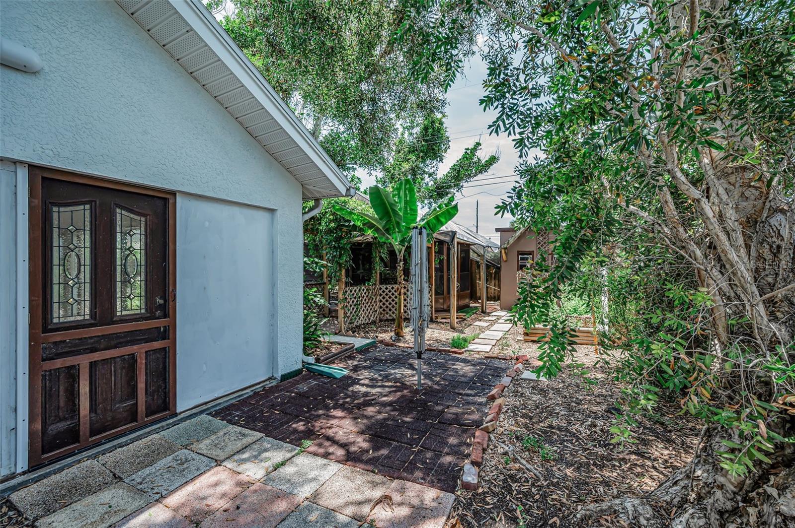 720 BRUCE AVE, CLEARWATER BEACH, FL, 33767