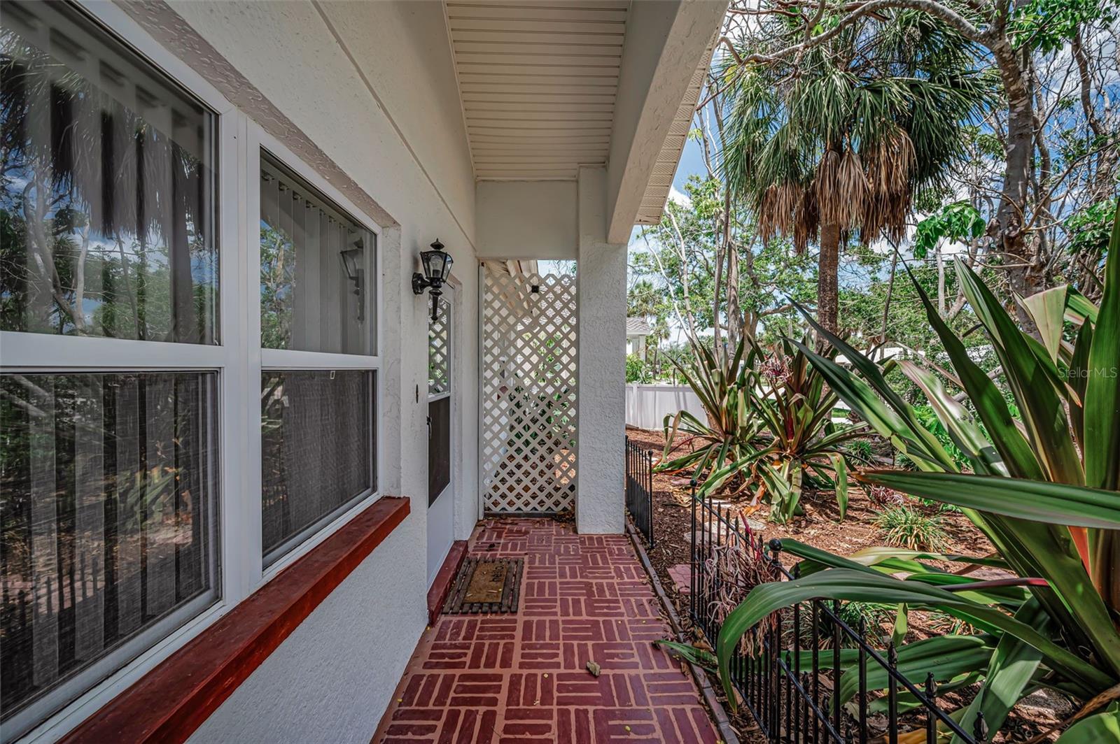 720 BRUCE AVE, CLEARWATER BEACH, FL, 33767