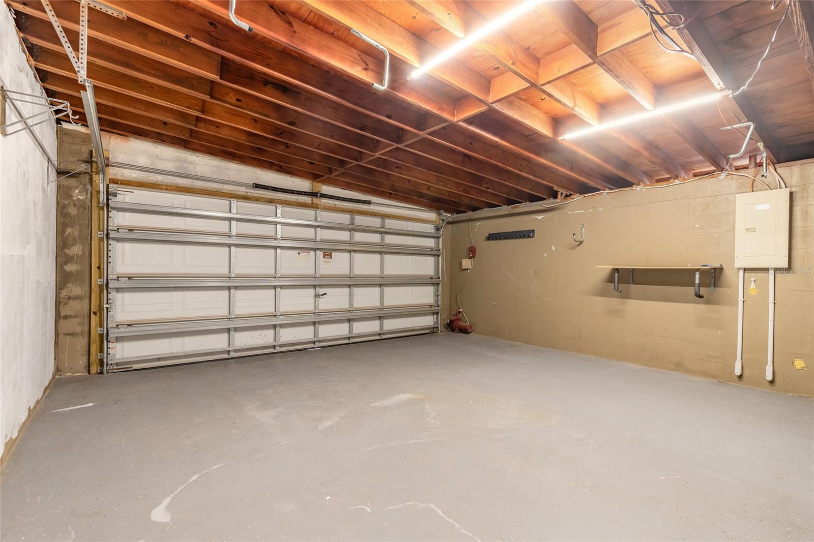 100 CAROLYN TER, DAYTONA BEACH, FL, 32118