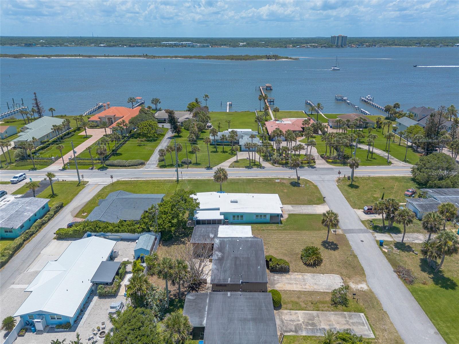 100 CAROLYN TER, DAYTONA BEACH, FL, 32118