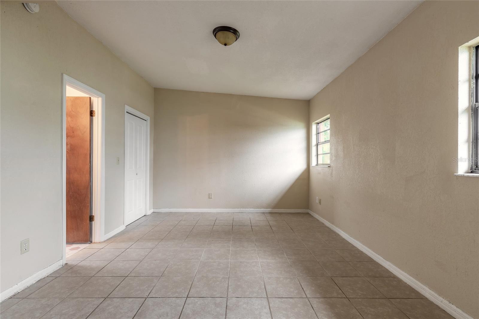 100 CAROLYN TER, DAYTONA BEACH, FL, 32118