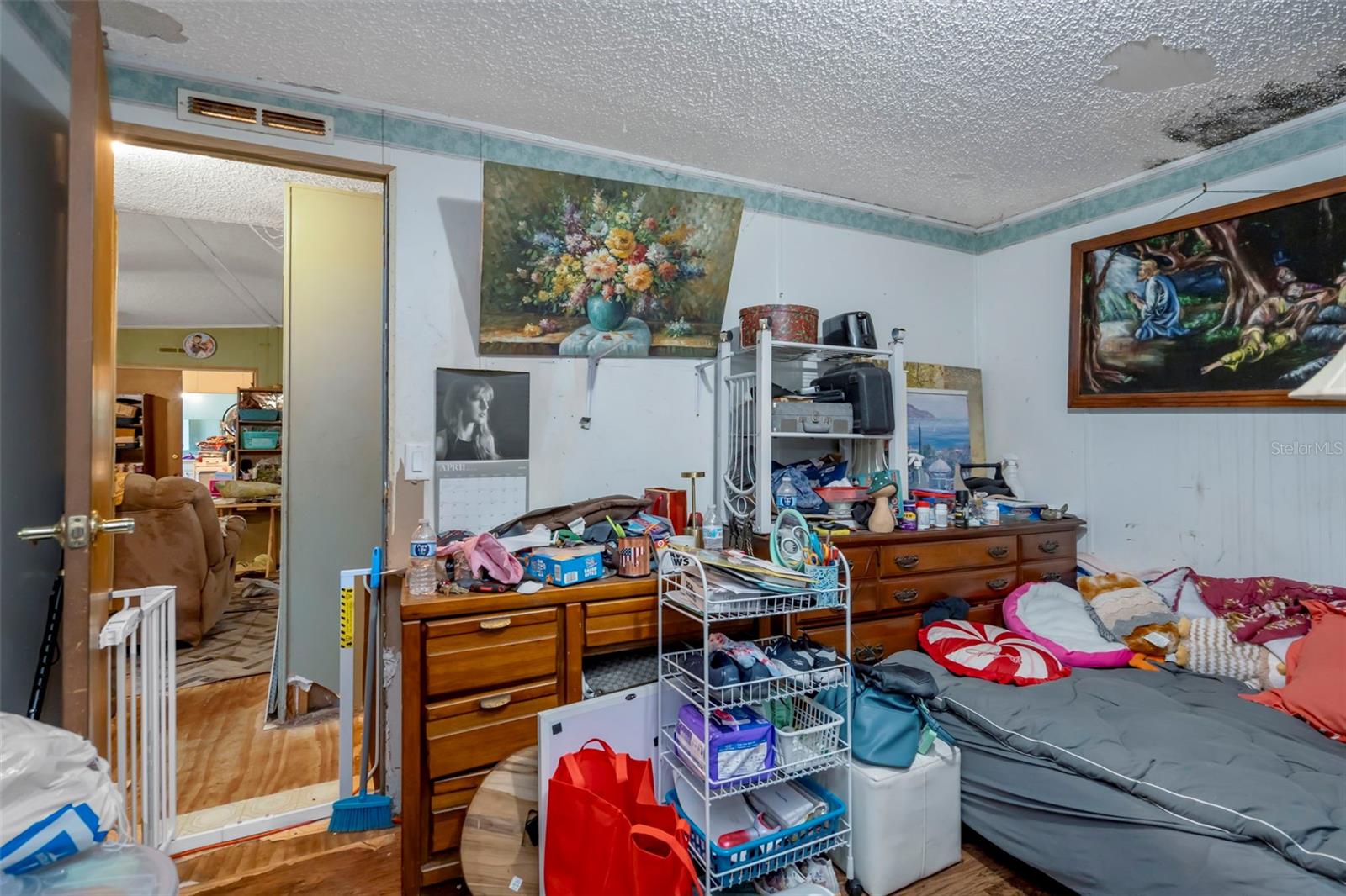 35913 VALLEYBROOK AVE, ZEPHYRHILLS, FL, 33541