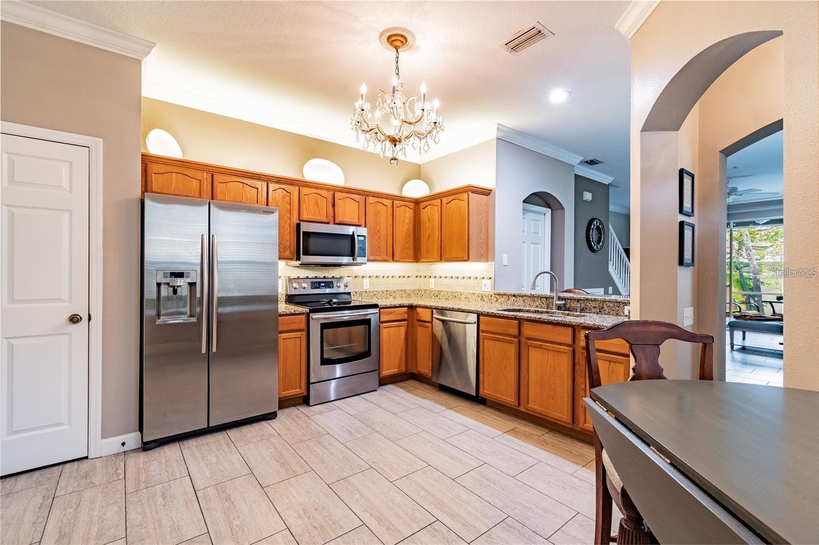 2524 NEWBERN AVE, CLEARWATER, FL, 33761