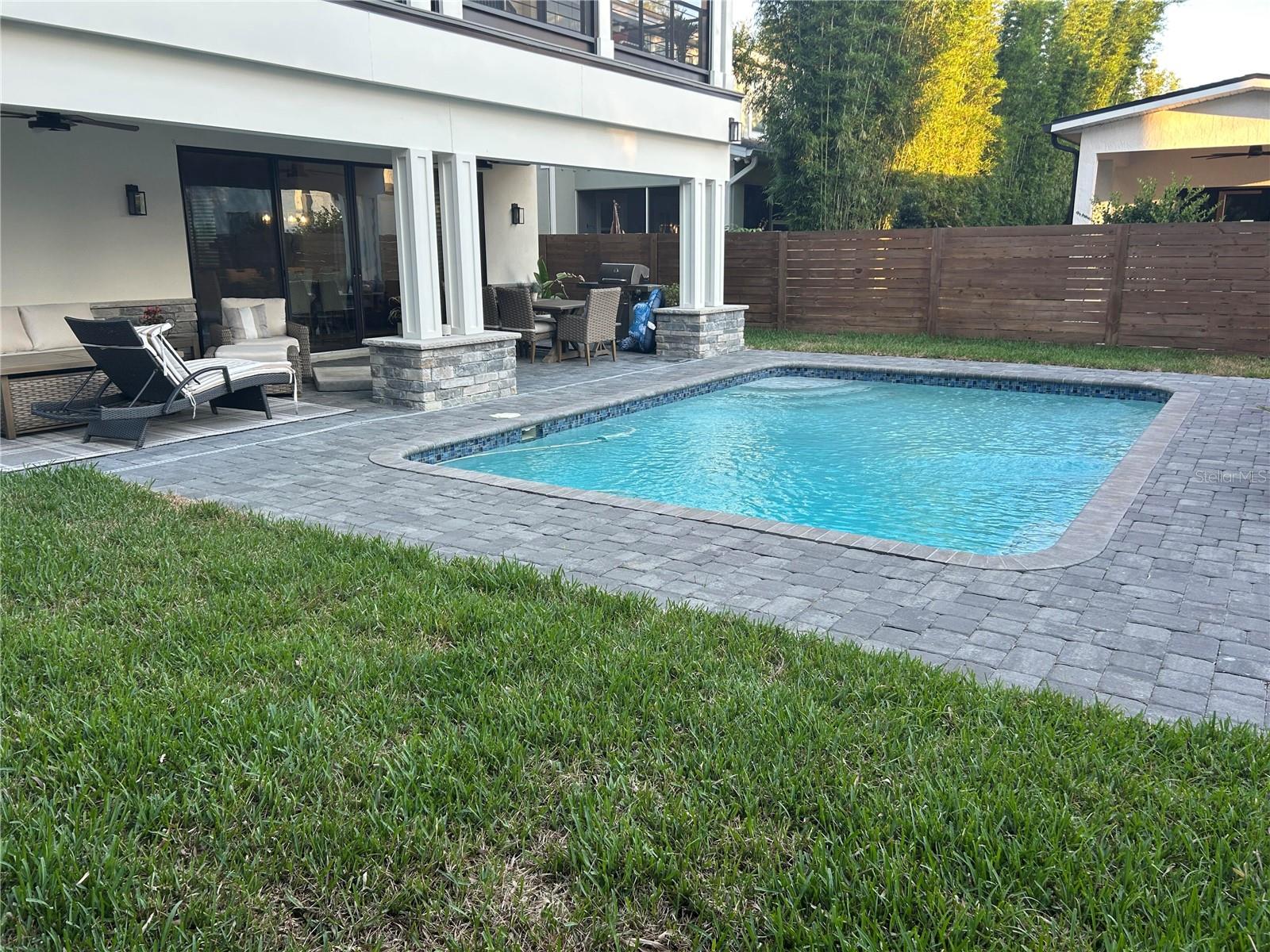 1200 EDWARDS LN, ORLANDO, FL, 32804